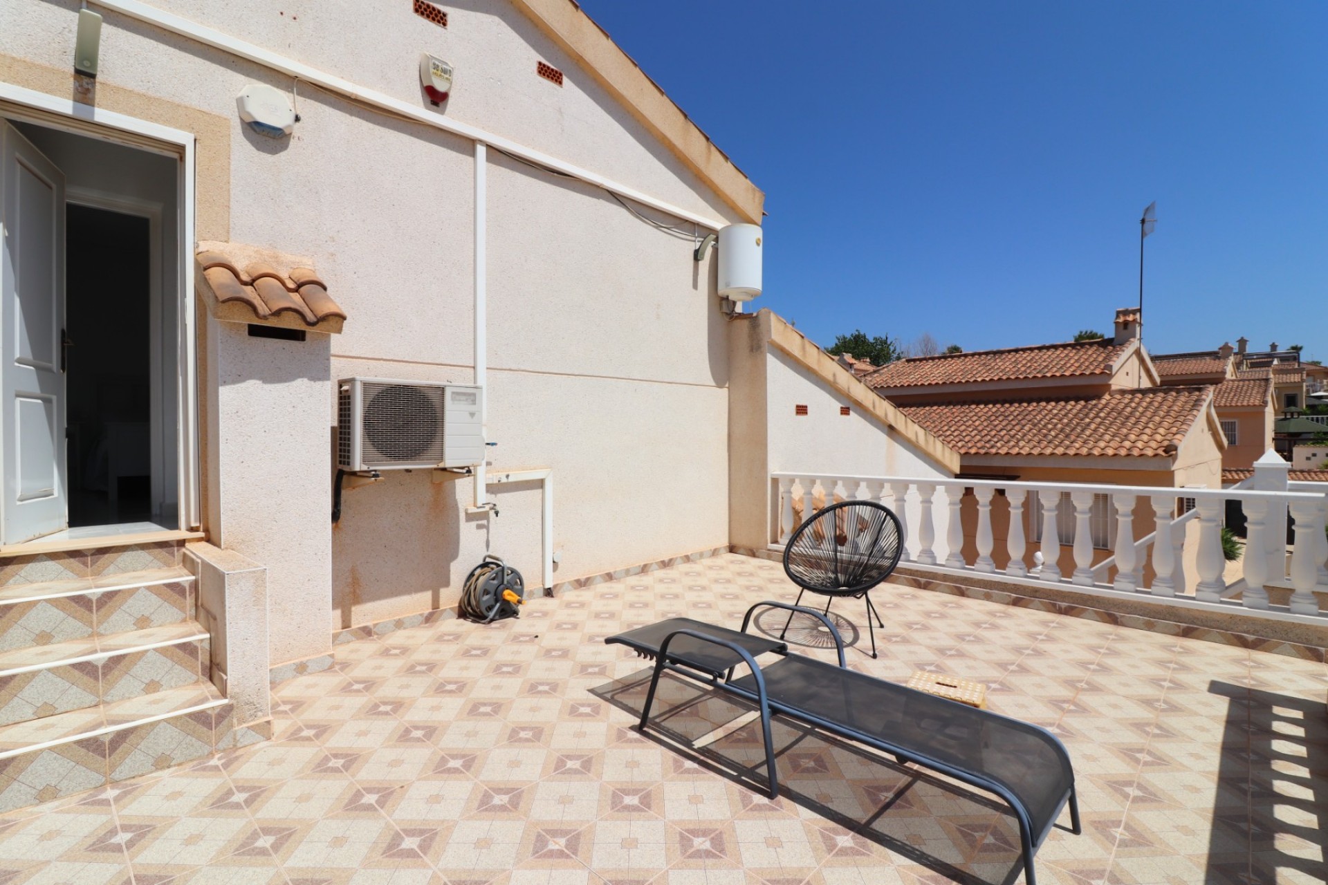 Videresalg - Frittliggende Villa - Benimar - Benimar I