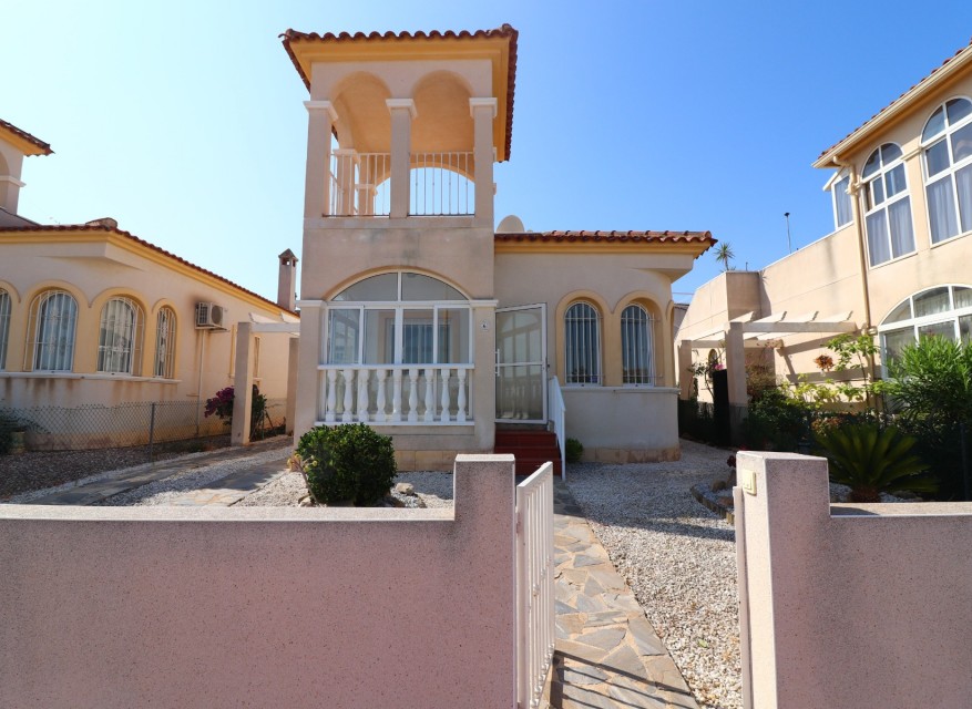 Videresalg - Frittliggende Villa - Benimar - Benimar II