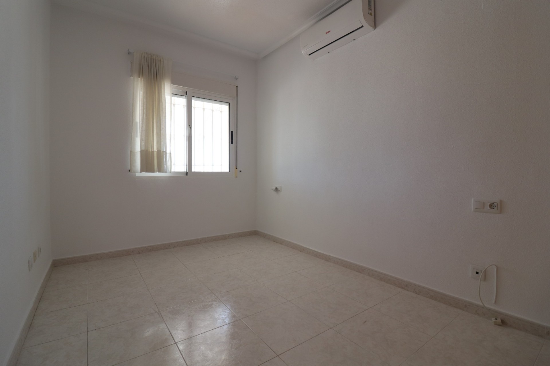 Videresalg - Frittliggende Villa - Benimar - Benimar II