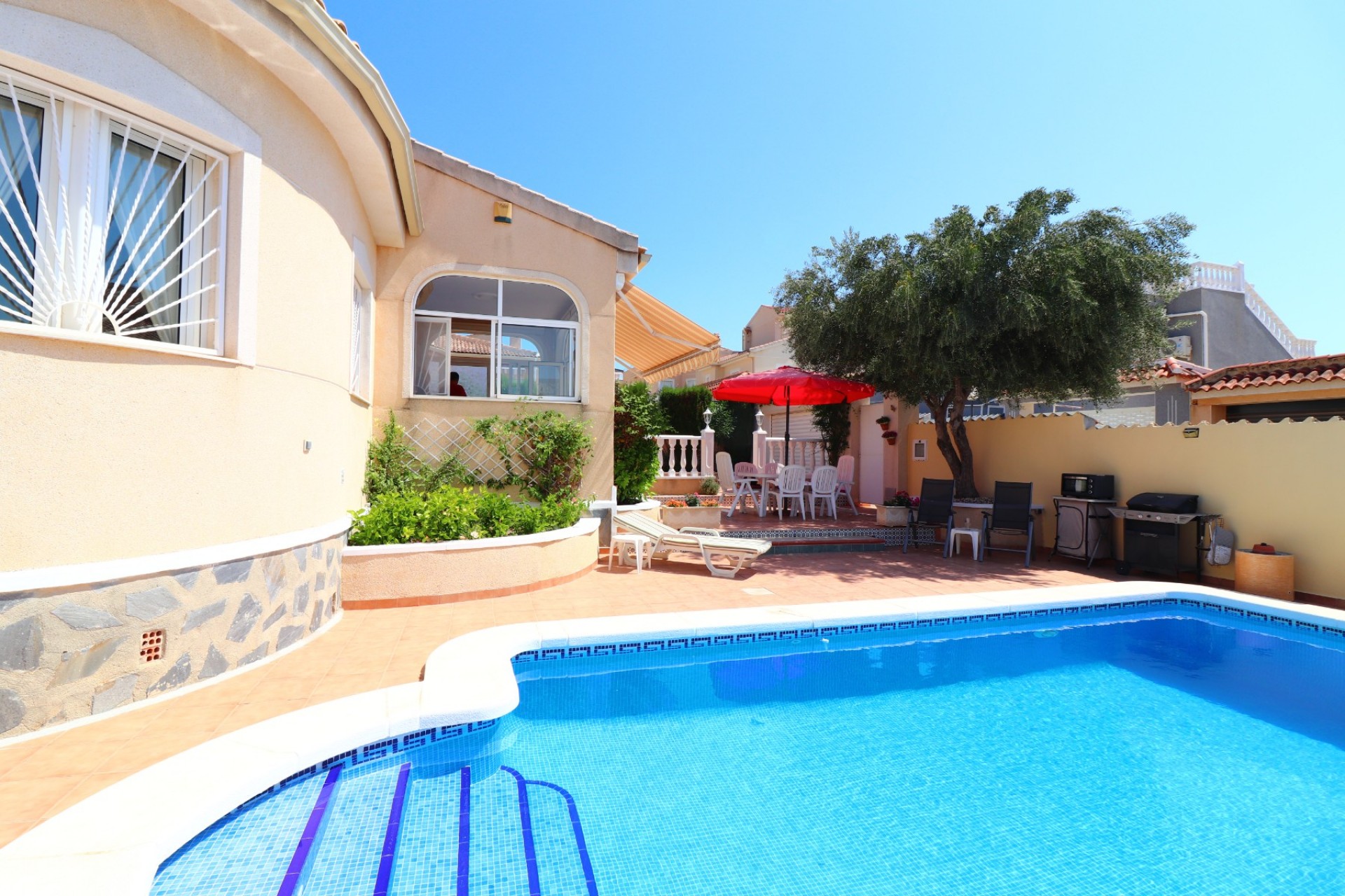 Videresalg - Frittliggende Villa - Benimar - Benimar II