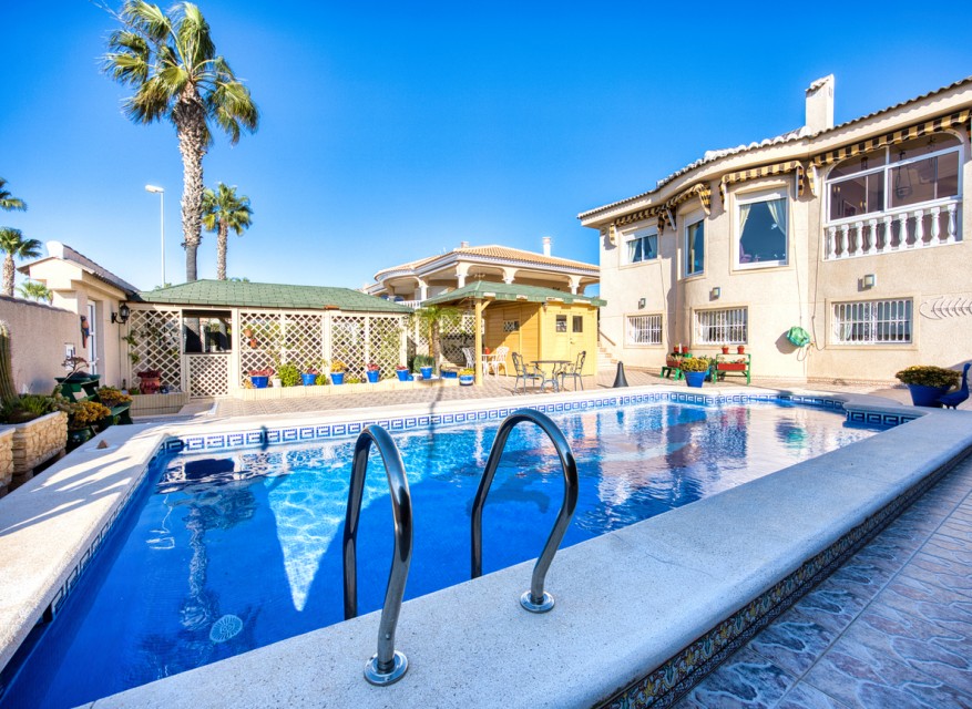 Videresalg - Frittliggende Villa - Benimar - Benimar II