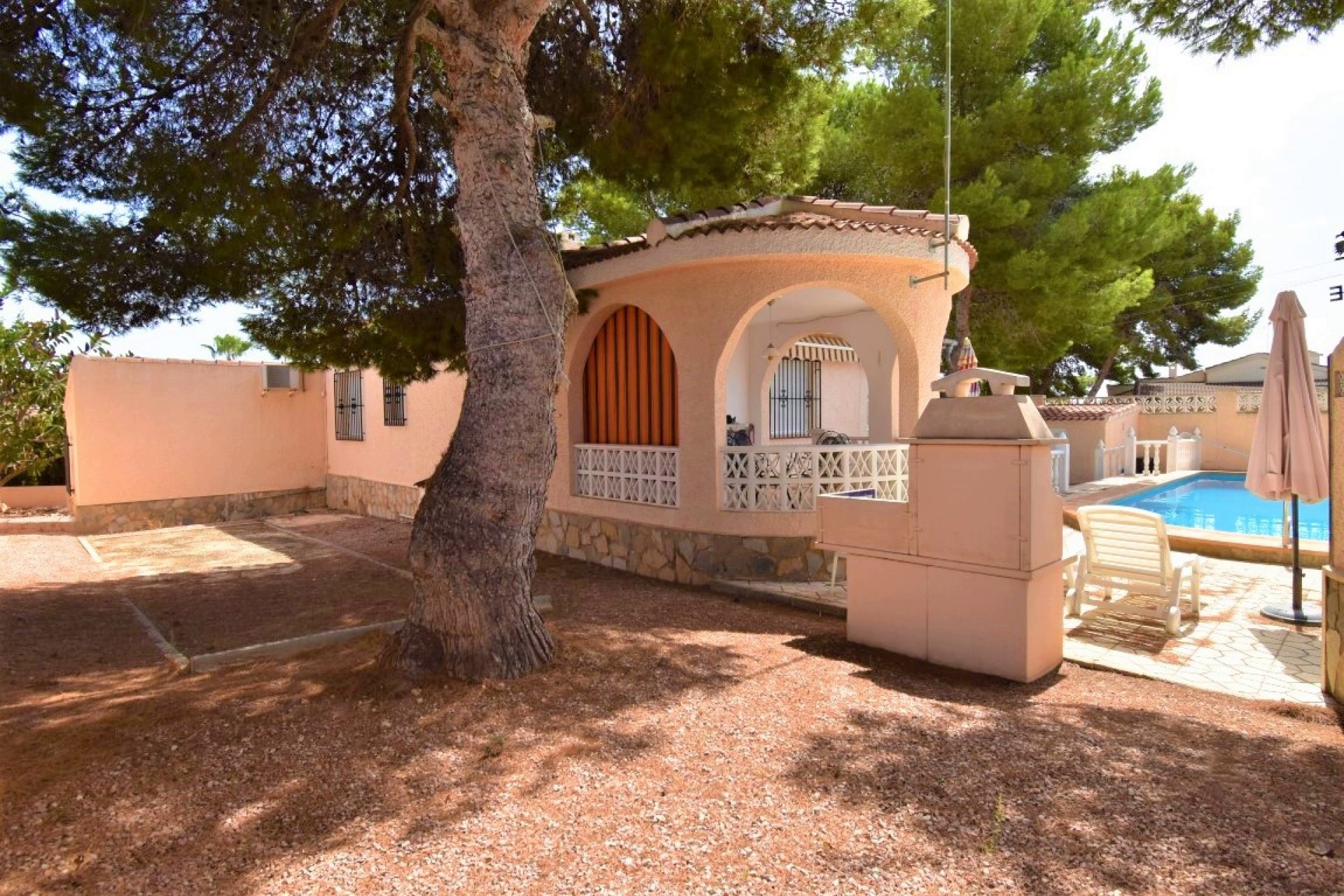 Videresalg - Frittliggende Villa - Ciudad Quesada - Ciudad Quesada - Byen