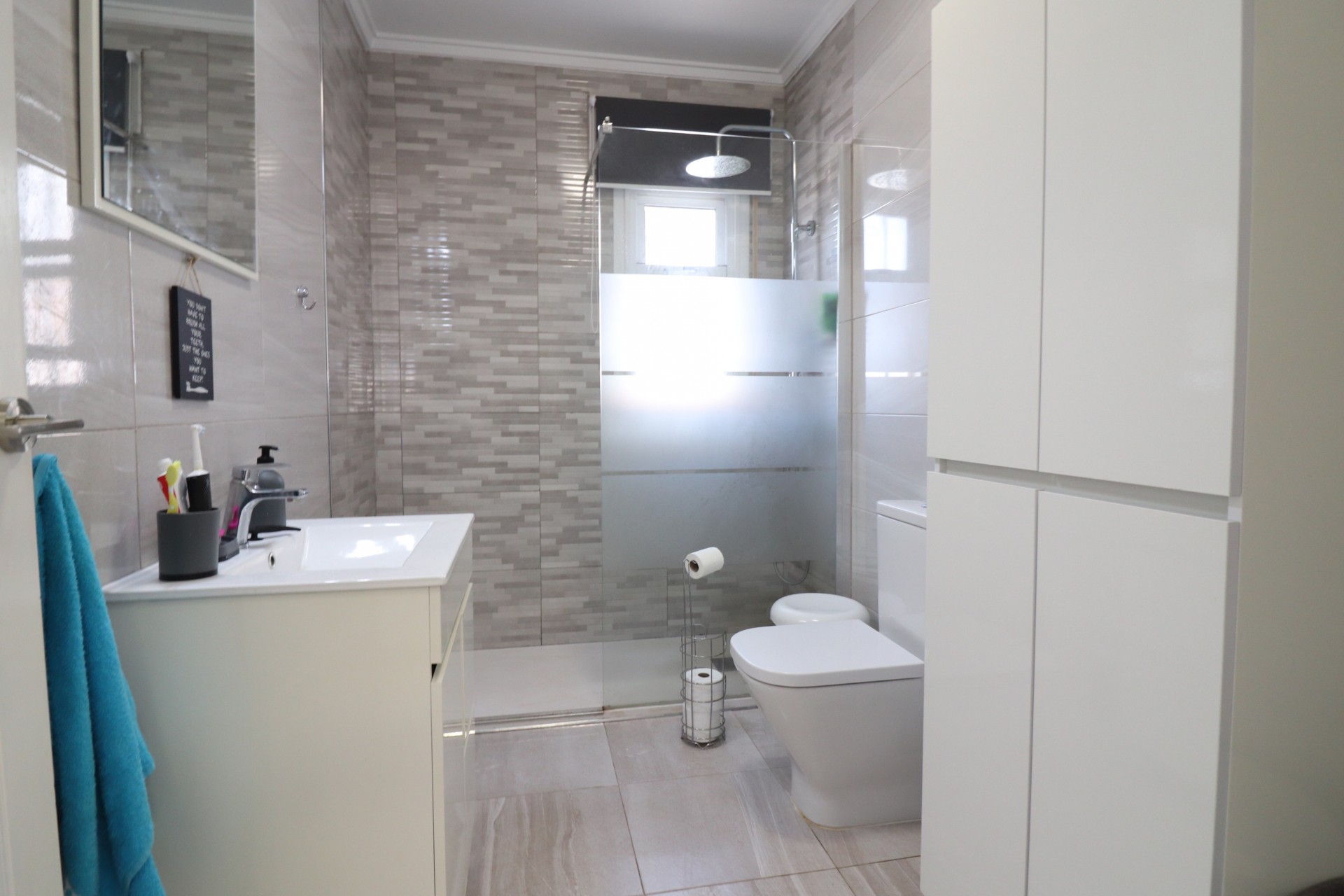 Videresalg - Frittliggende Villa - Ciudad Quesada - Ciudad Quesada - Byen