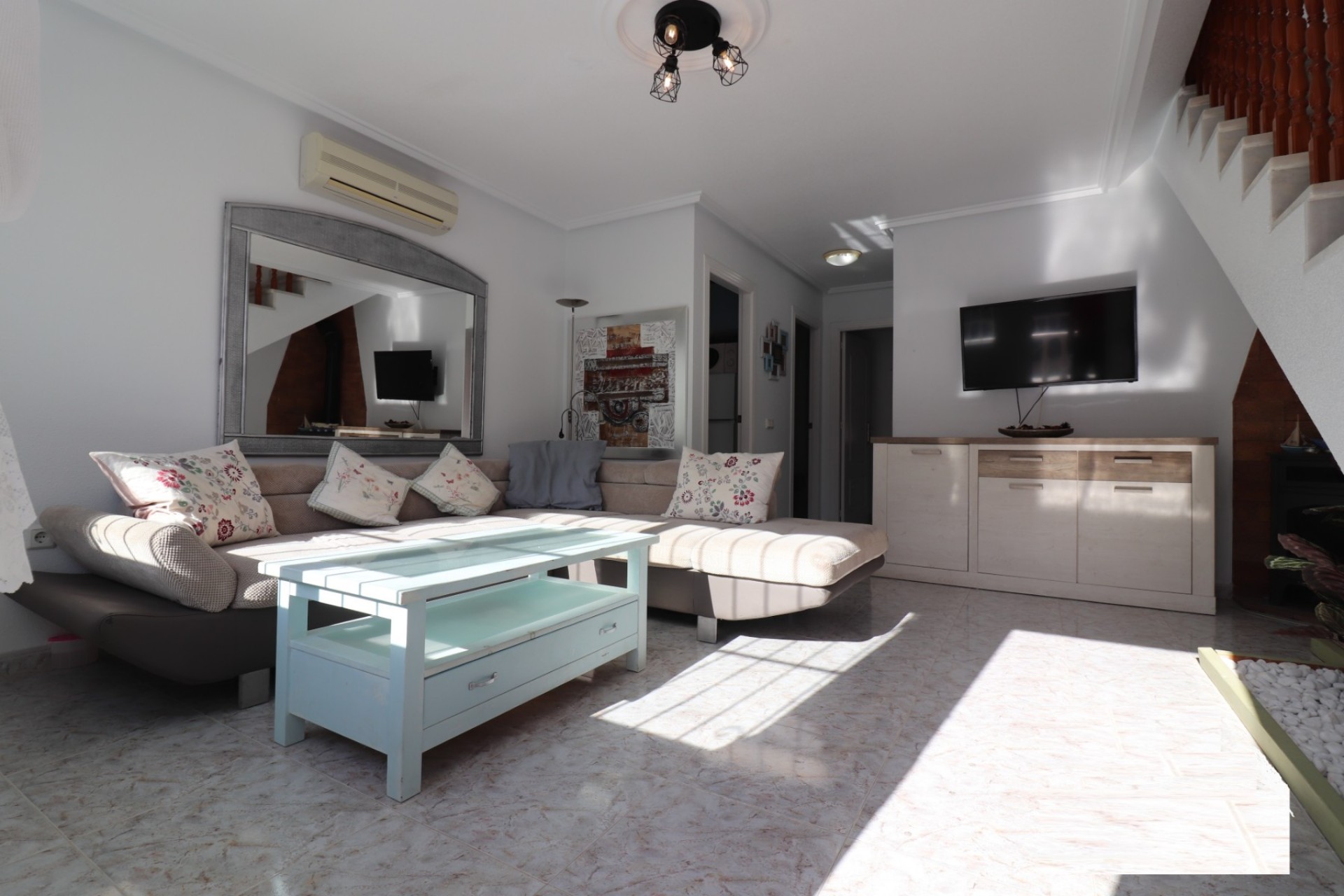 Videresalg - Frittliggende Villa - Ciudad Quesada - Ciudad Quesada - Byen