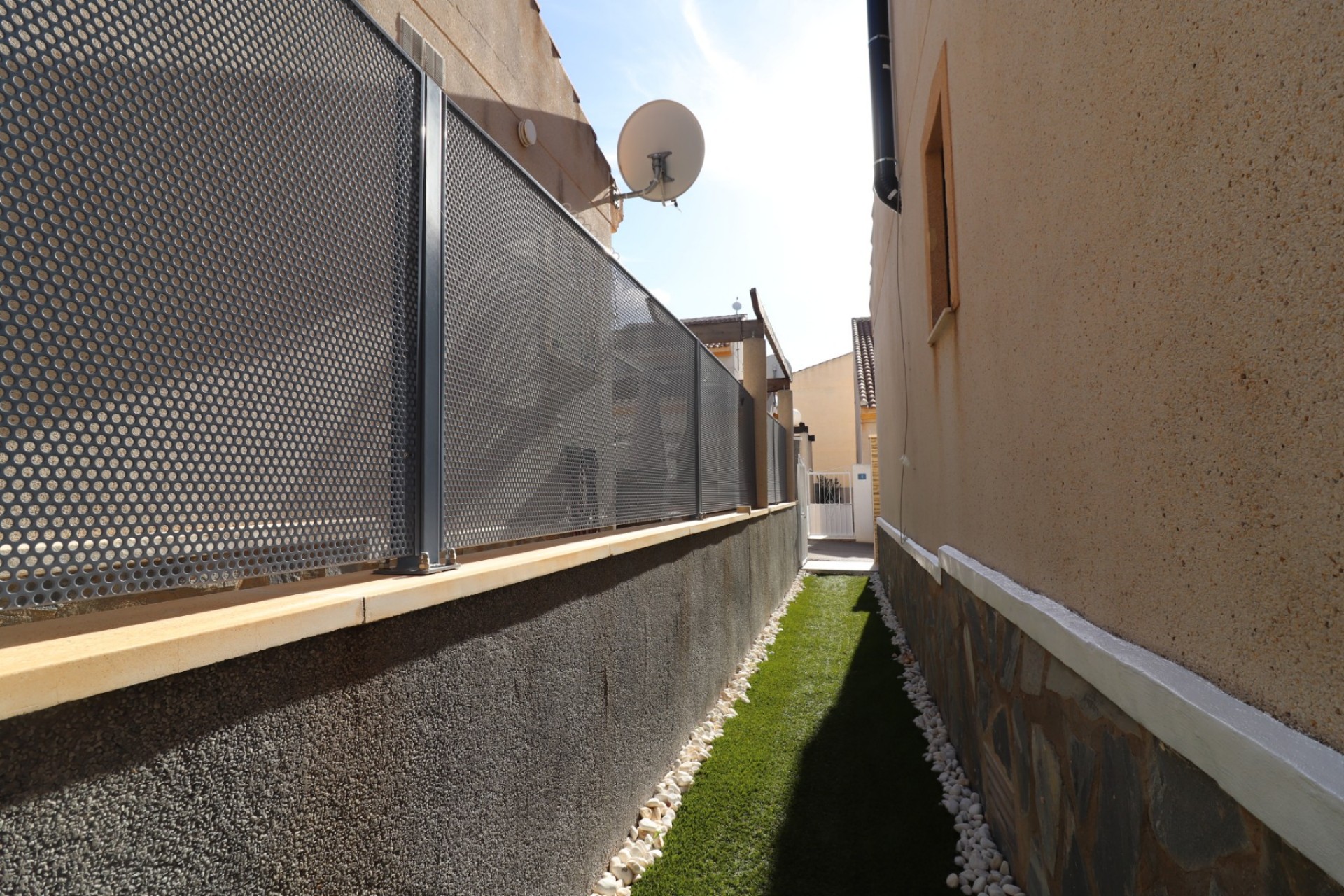 Videresalg - Frittliggende Villa - Ciudad Quesada - Ciudad Quesada - Byen