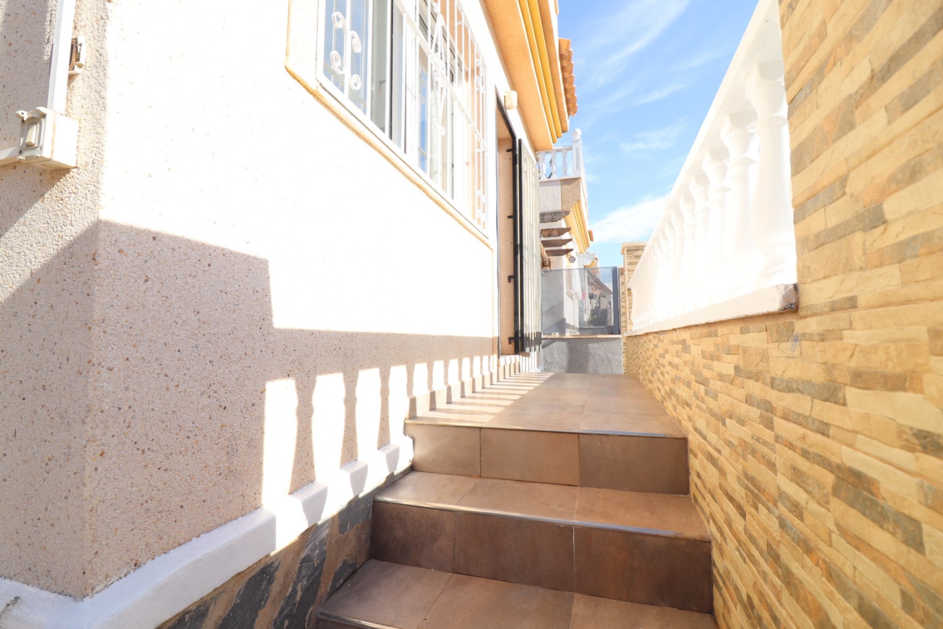 Videresalg - Frittliggende Villa - Ciudad Quesada - Ciudad Quesada - Byen