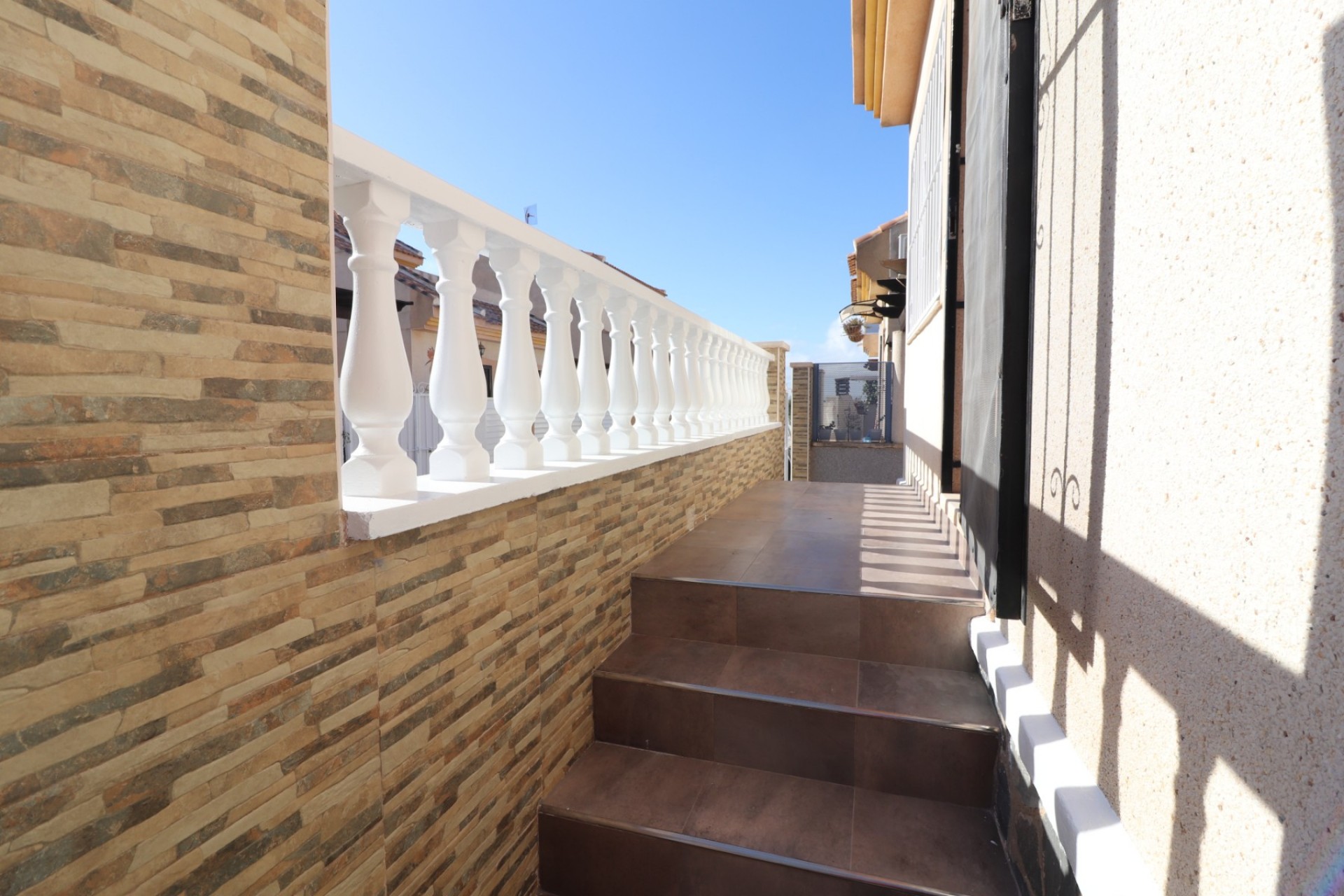 Videresalg - Frittliggende Villa - Ciudad Quesada - Ciudad Quesada - Byen