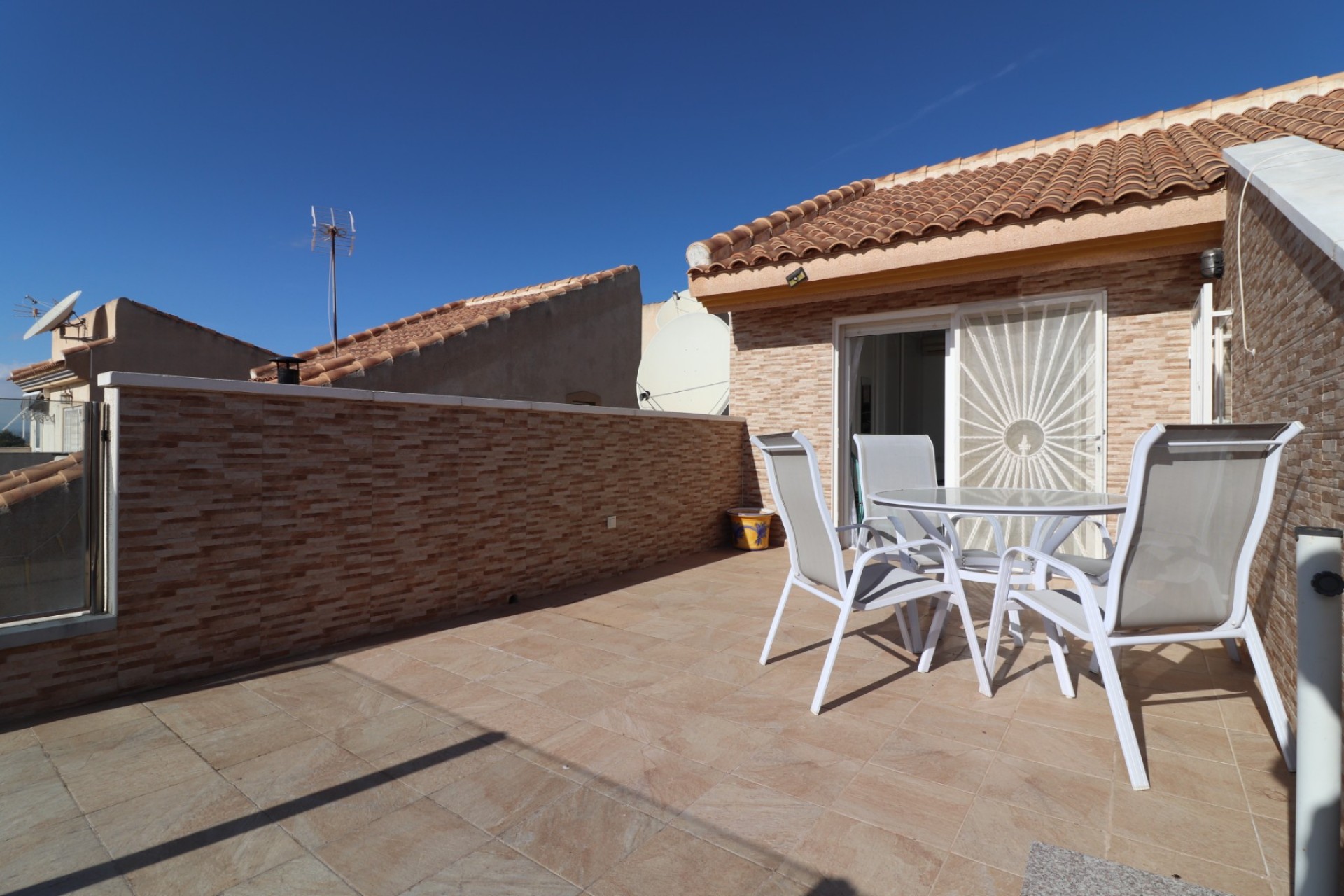 Videresalg - Frittliggende Villa - Ciudad Quesada - Ciudad Quesada - Byen