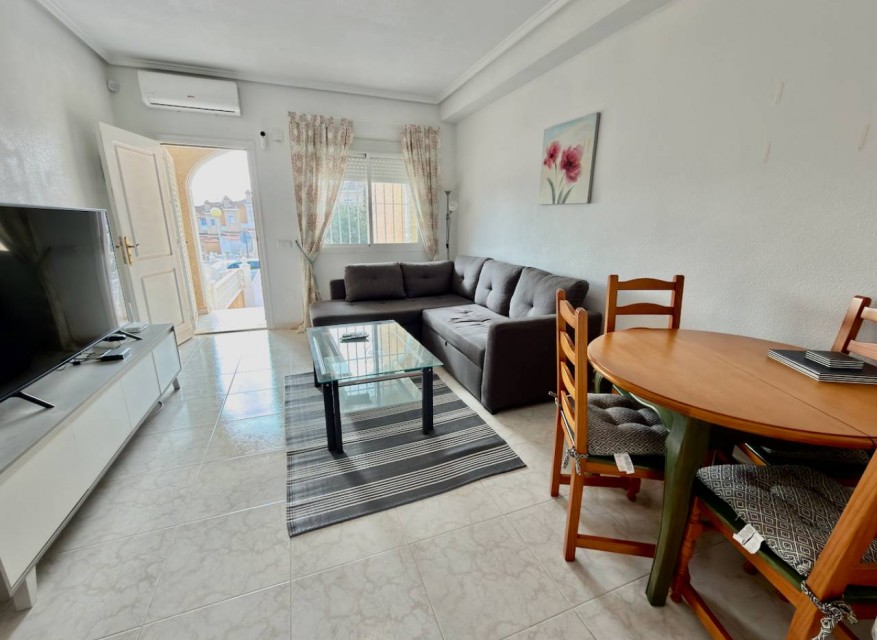 Videresalg - Frittliggende Villa - Ciudad Quesada - Ciudad Quesada - Byen