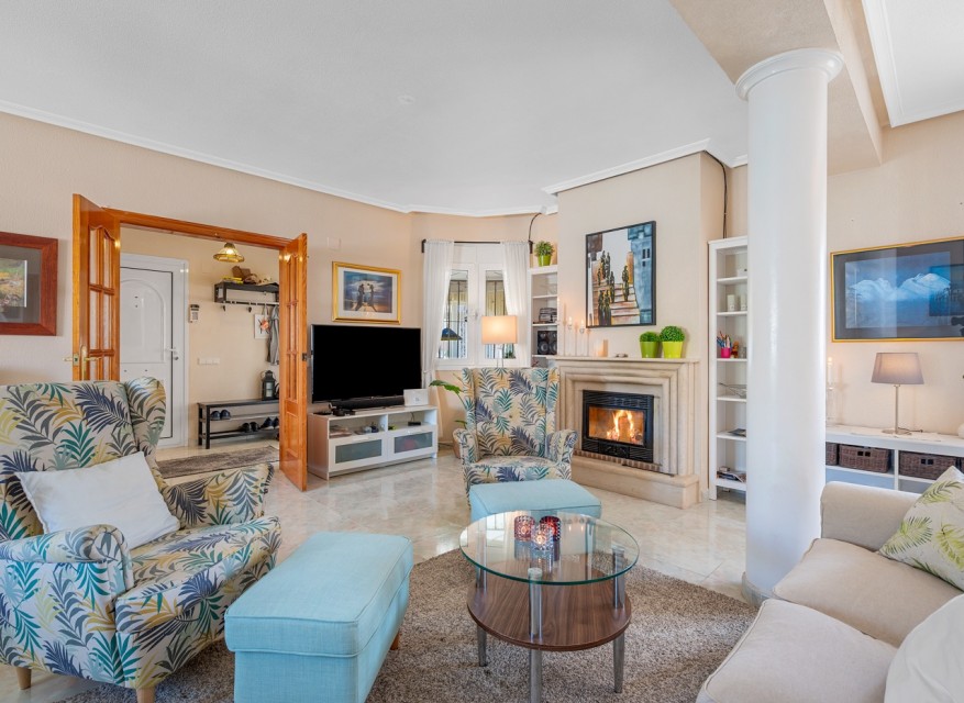 Videresalg - Frittliggende Villa - Ciudad Quesada - Ciudad Quesada - Byen