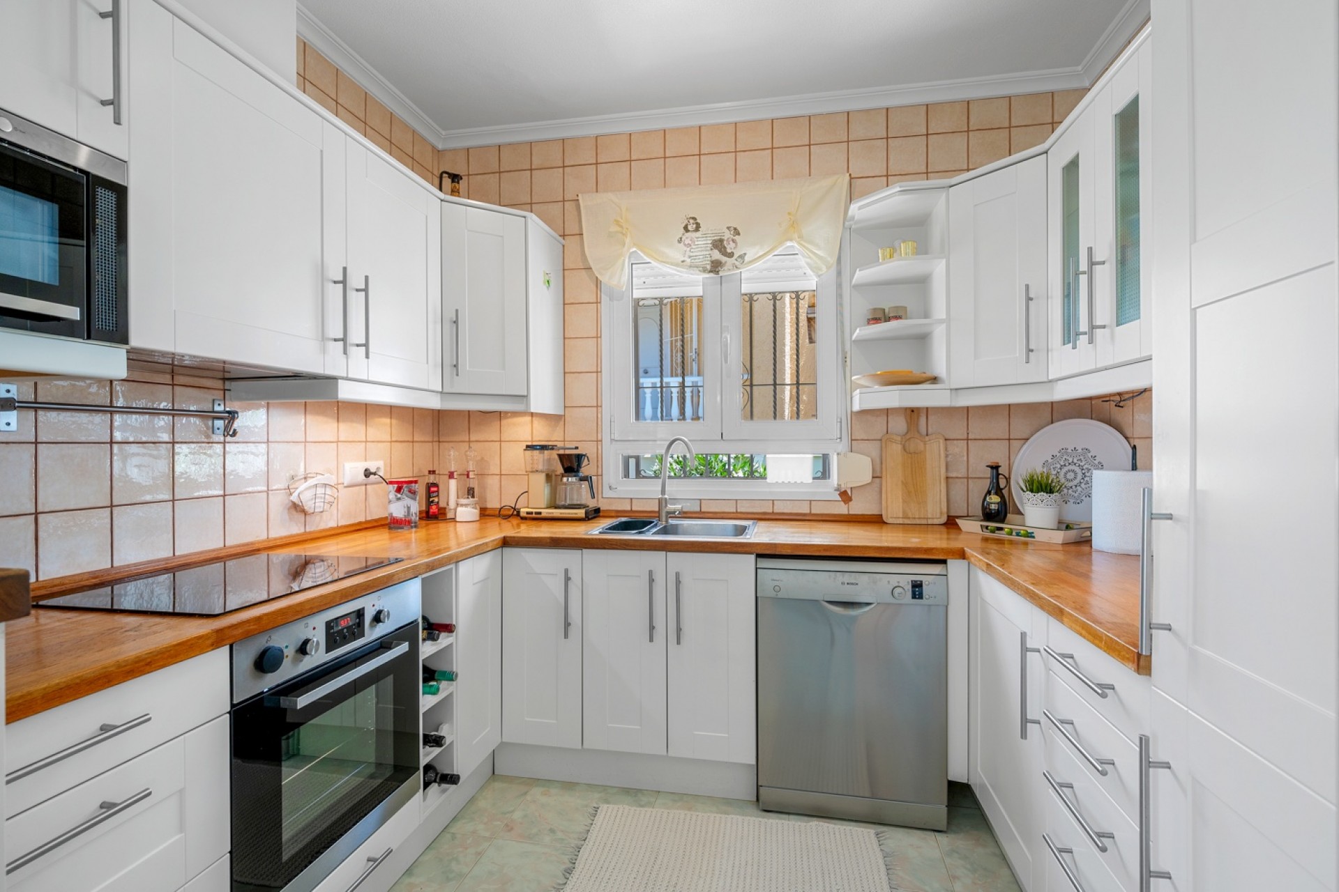 Videresalg - Frittliggende Villa - Ciudad Quesada - Ciudad Quesada - Byen