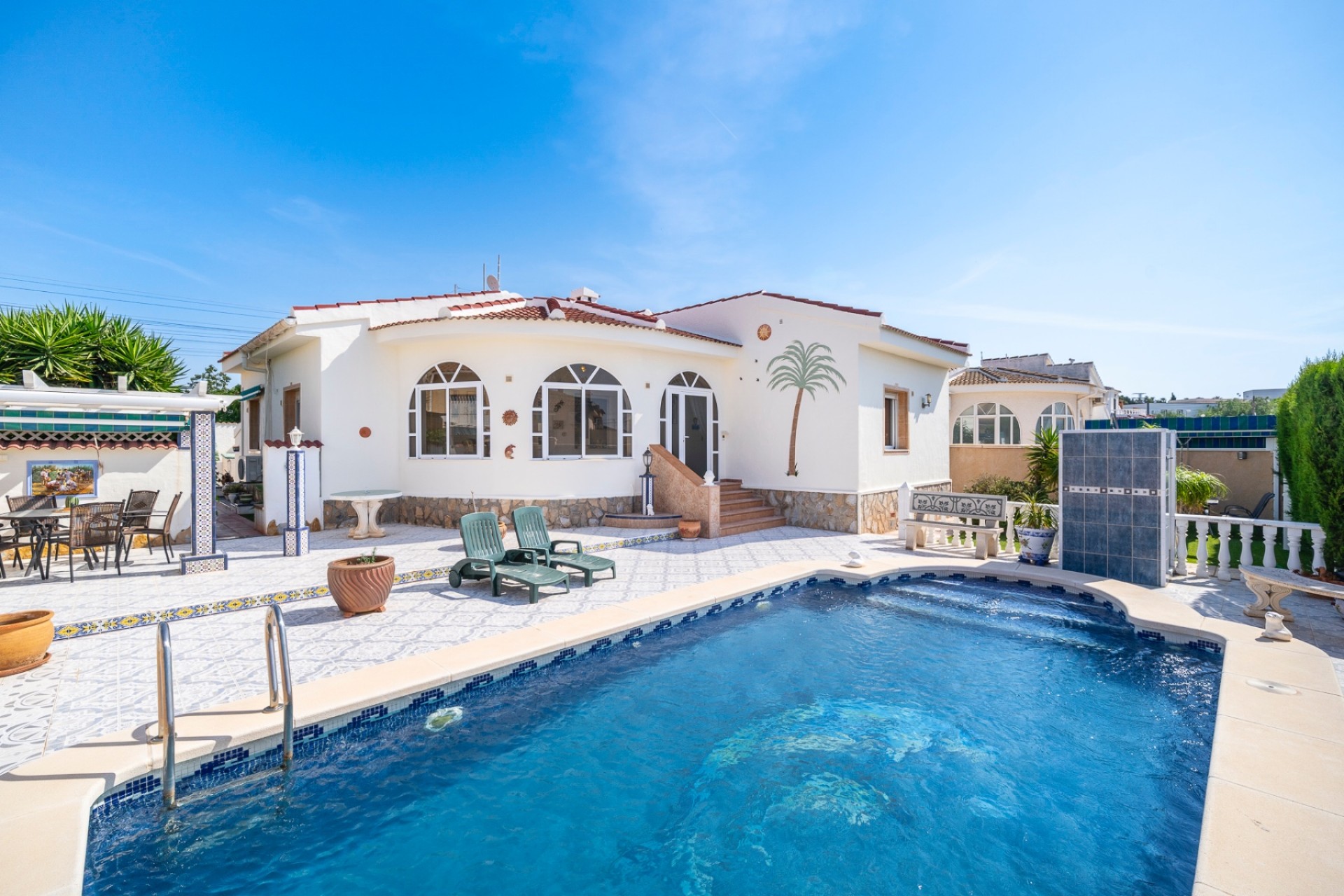 Videresalg - Frittliggende Villa - Ciudad Quesada - Ciudad Quesada - Byen