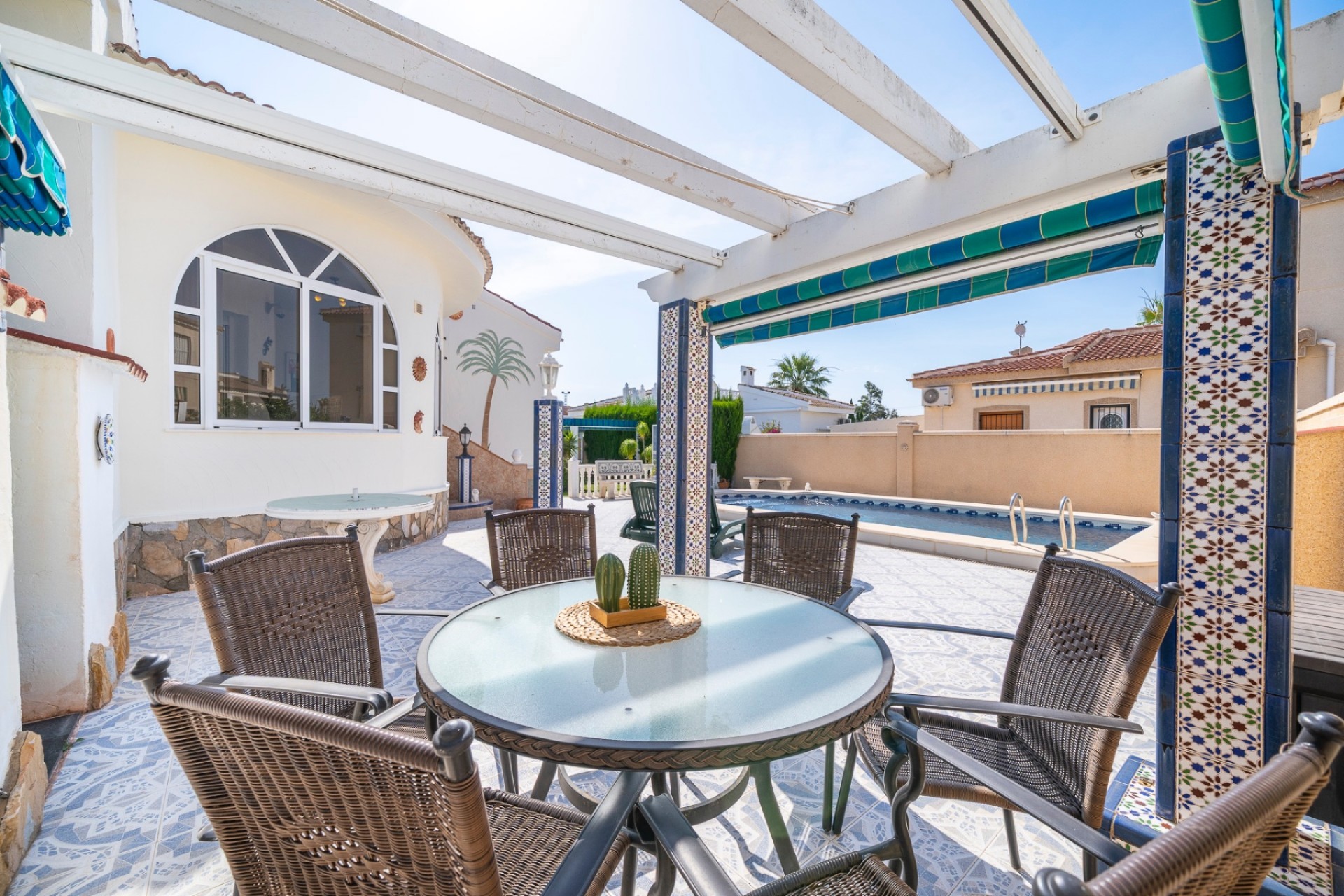 Videresalg - Frittliggende Villa - Ciudad Quesada - Ciudad Quesada - Byen