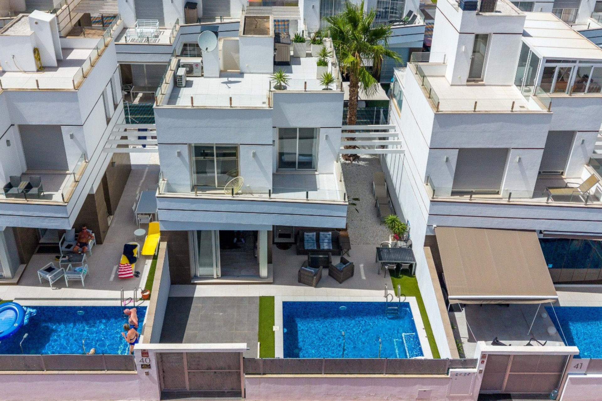 Videresalg - Frittliggende Villa - Ciudad Quesada - Ciudad Quesada - Byen