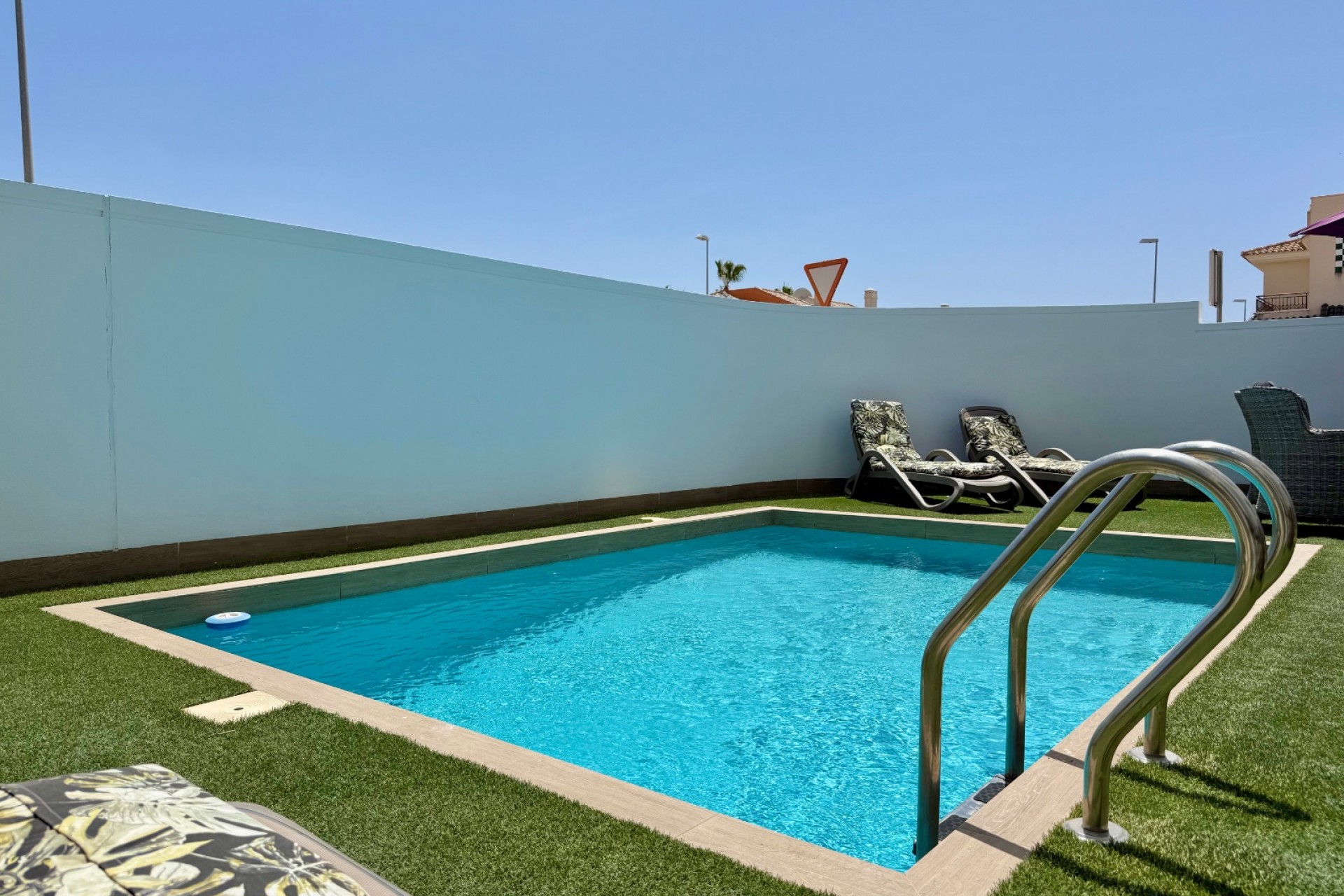 Videresalg - Frittliggende Villa - Ciudad Quesada - Ciudad Quesada - Byen