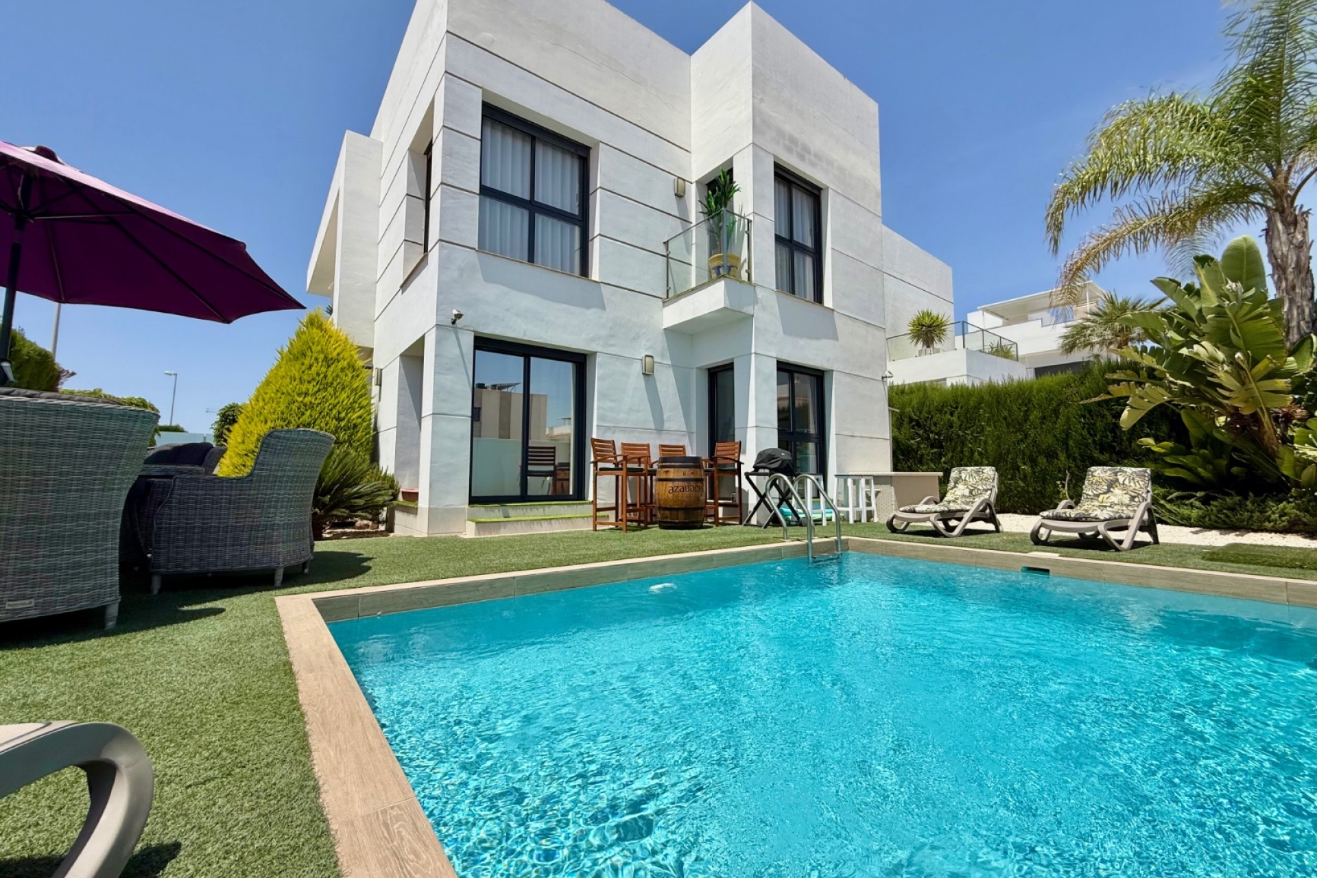 Videresalg - Frittliggende Villa - Ciudad Quesada - Ciudad Quesada - Byen