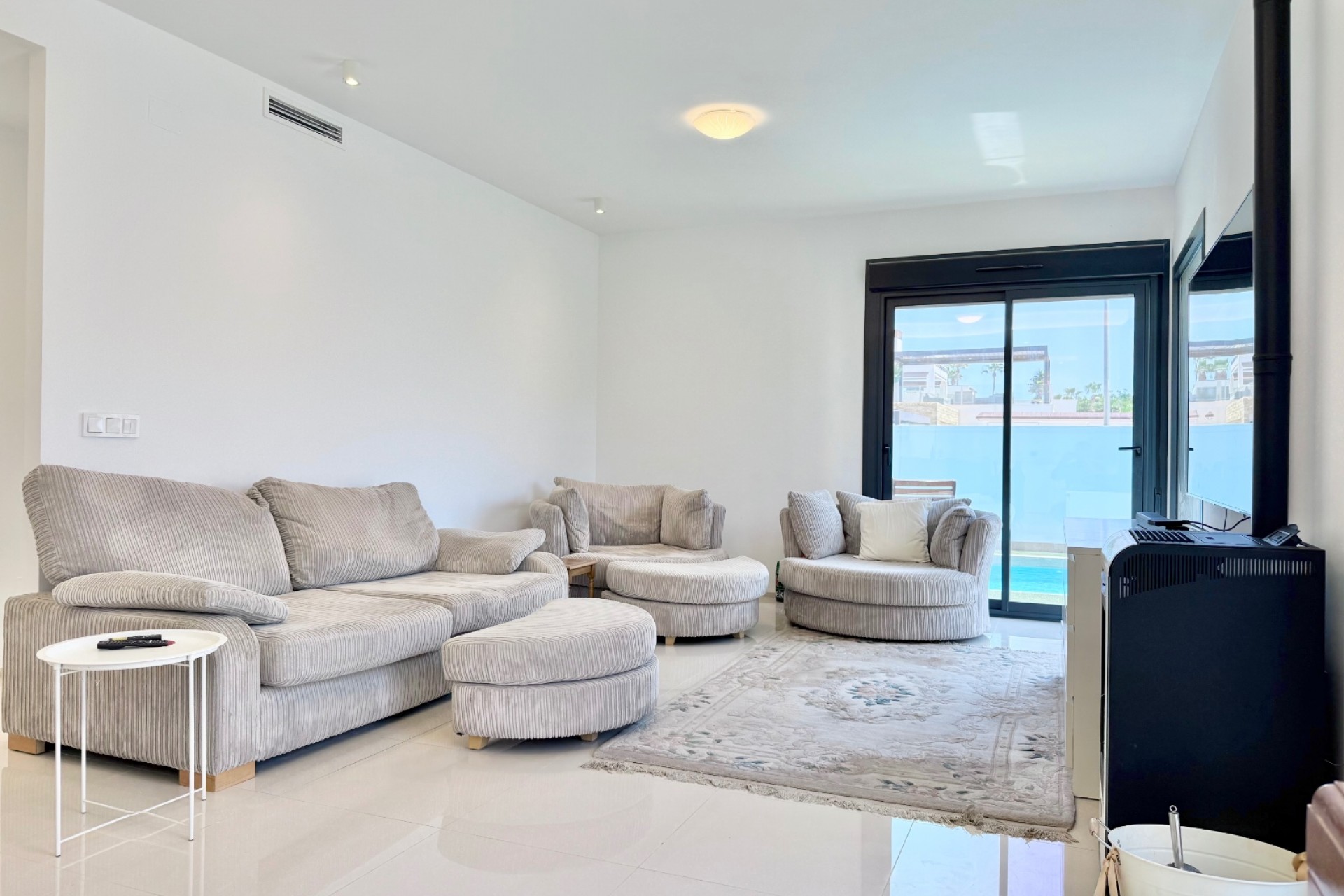 Videresalg - Frittliggende Villa - Ciudad Quesada - Ciudad Quesada - Byen