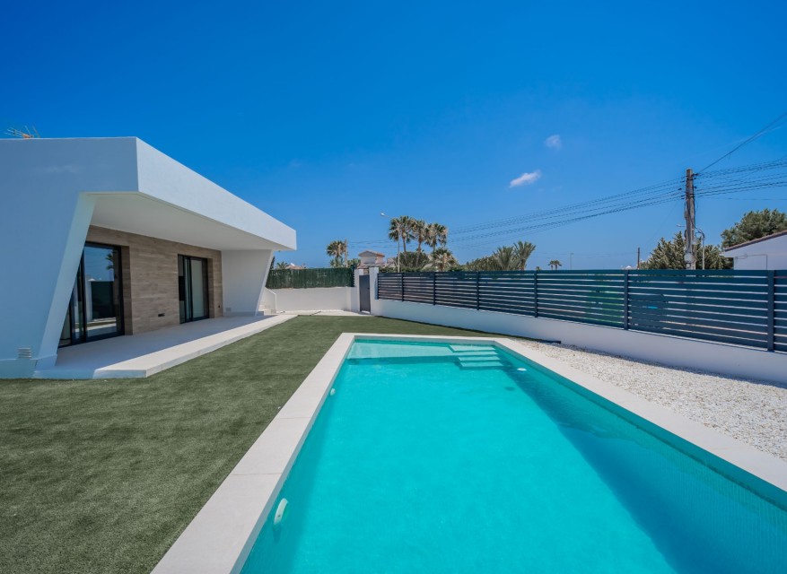 Videresalg - Frittliggende Villa - Ciudad Quesada - Ciudad Quesada - Byen