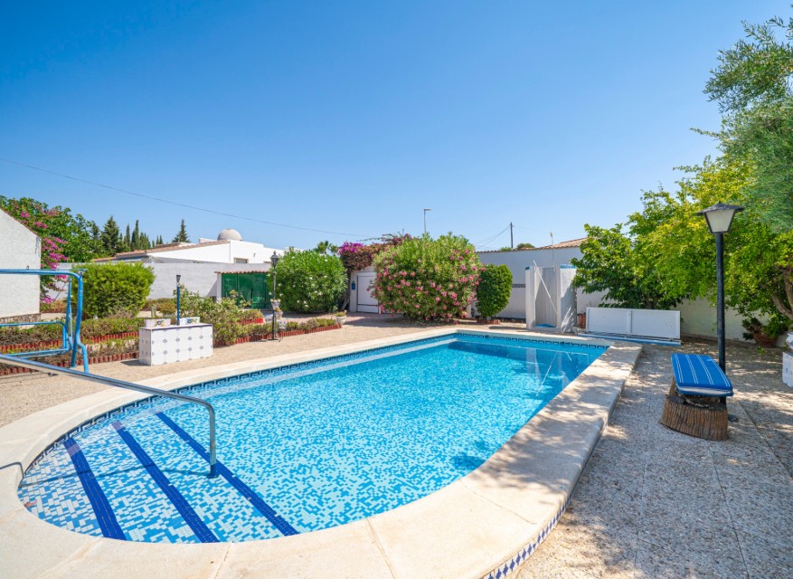 Videresalg - Frittliggende Villa - Ciudad Quesada - Ciudad Quesada - Byen