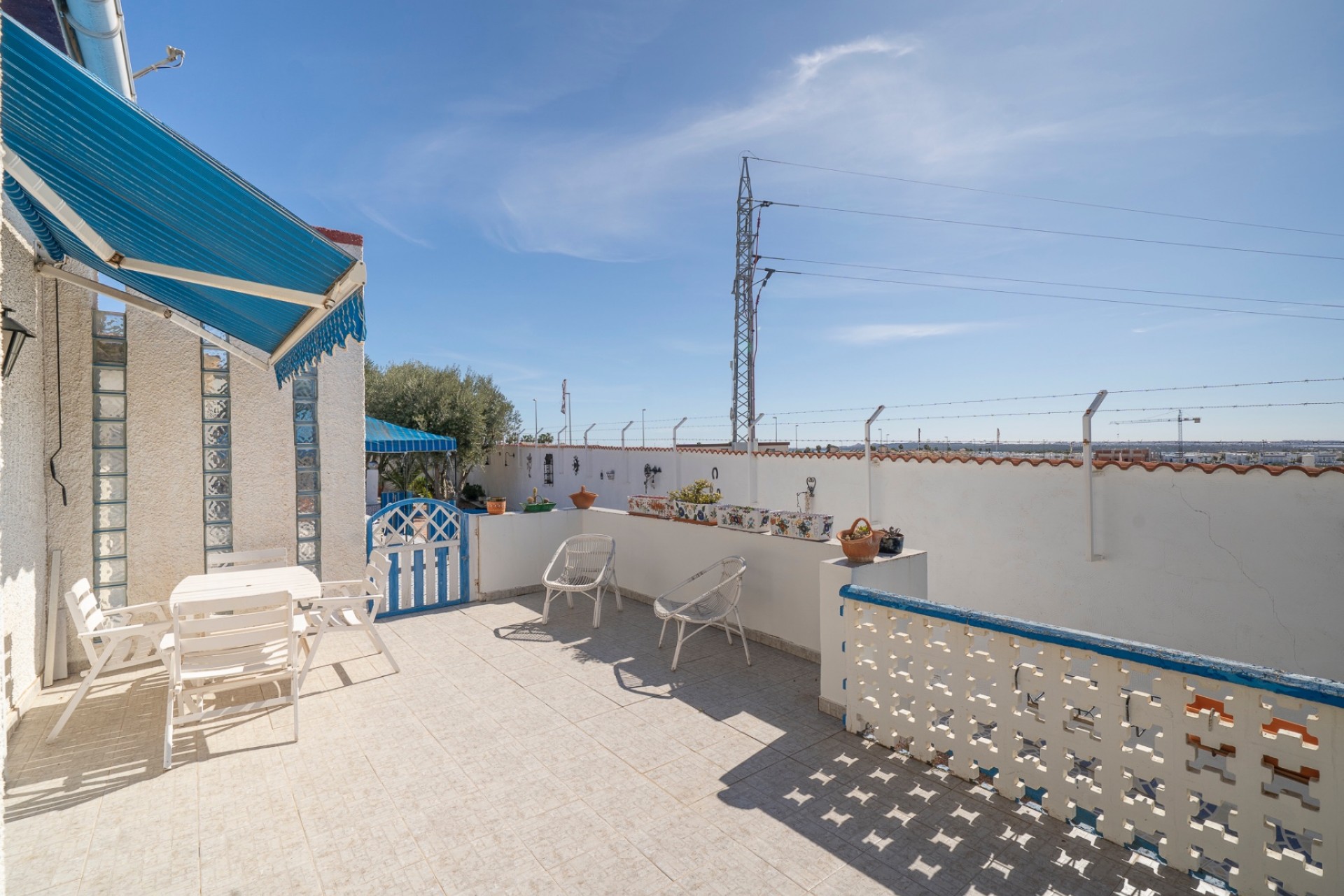 Videresalg - Frittliggende Villa - Ciudad Quesada - Ciudad Quesada - Byen