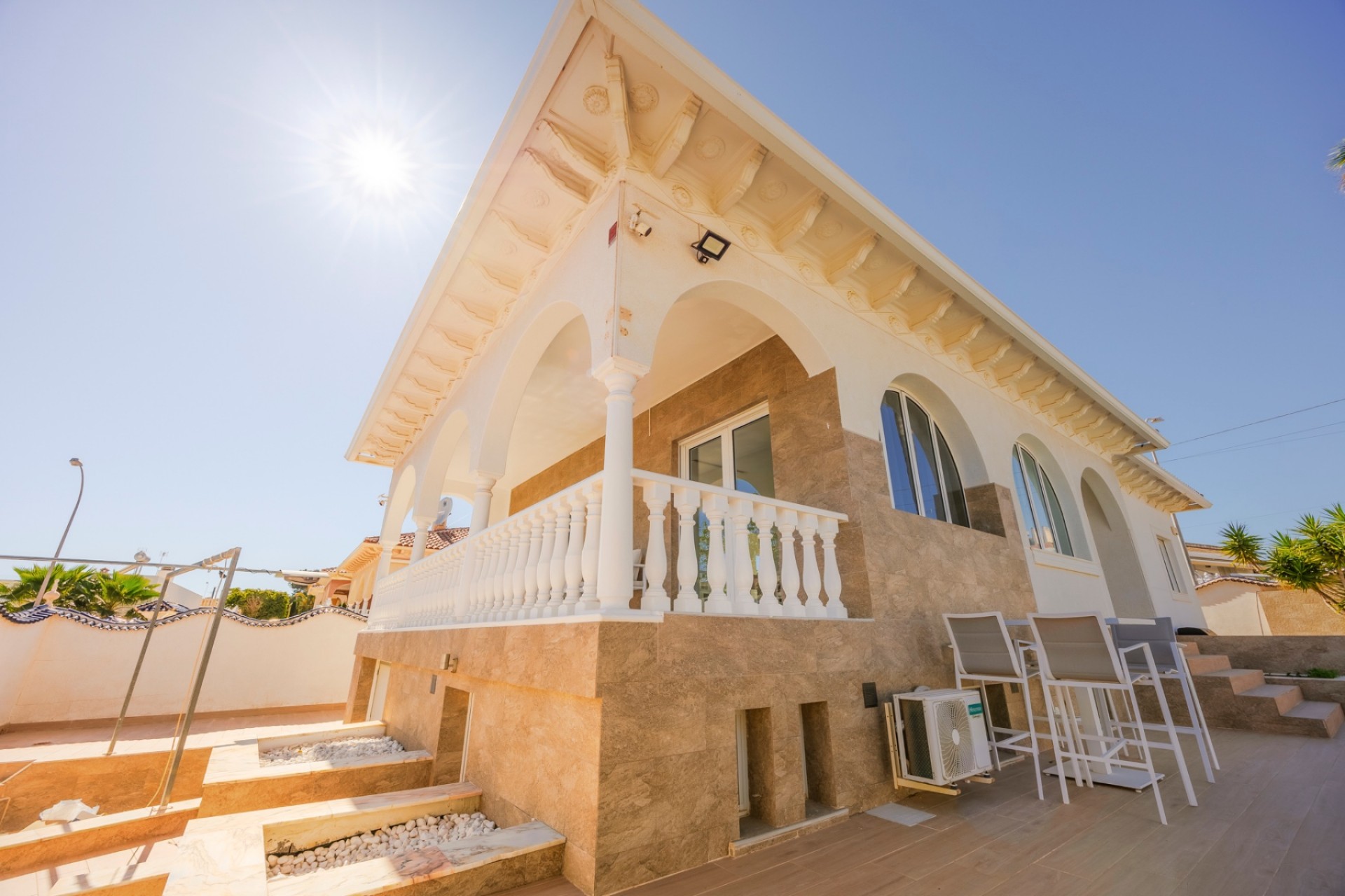 Videresalg - Frittliggende Villa - Ciudad Quesada - Ciudad Quesada - Byen