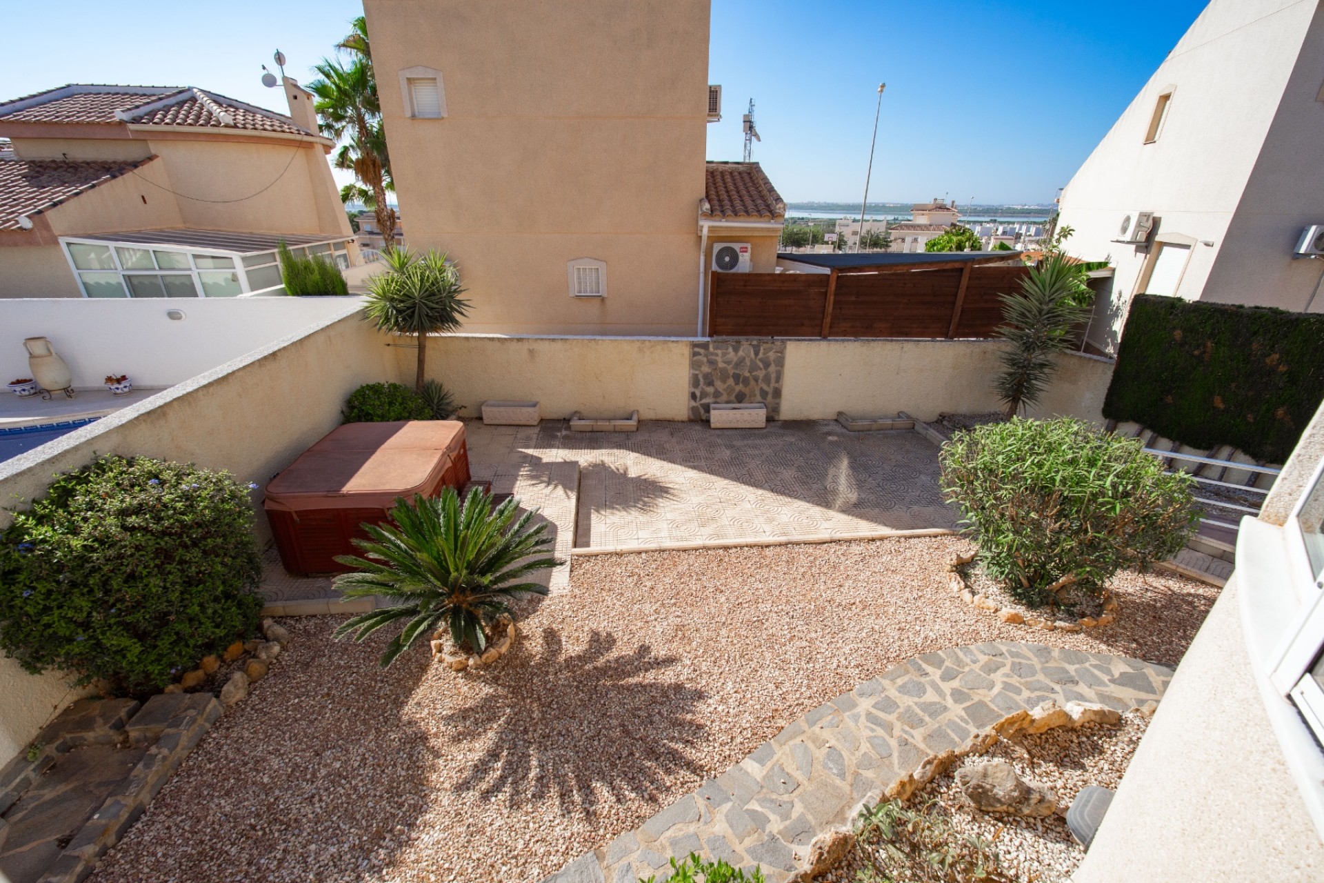 Videresalg - Frittliggende Villa - Ciudad Quesada - Ciudad Quesada - Byen
