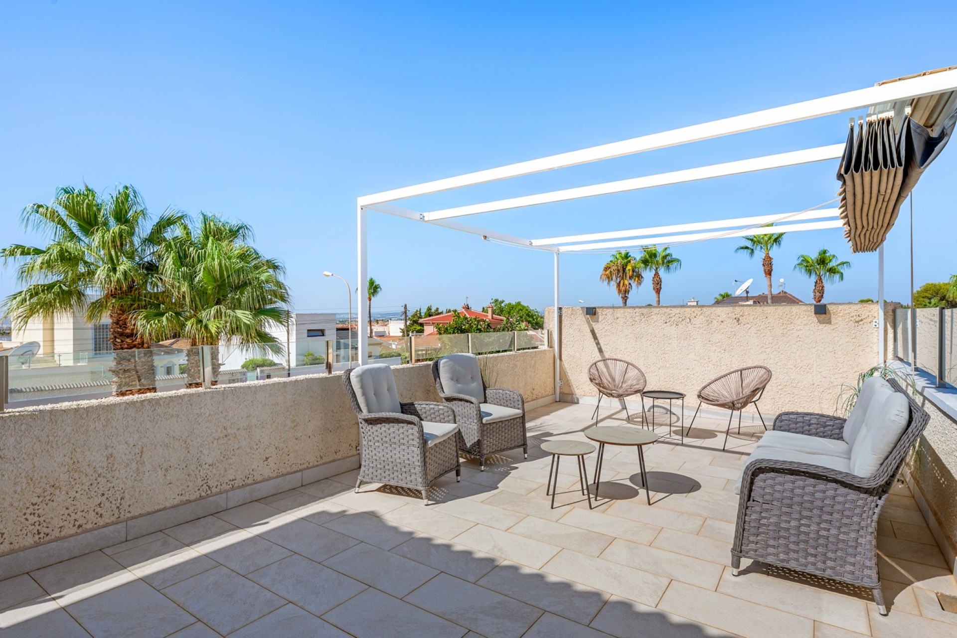 Videresalg - Frittliggende Villa - Ciudad Quesada - Ciudad Quesada - Byen