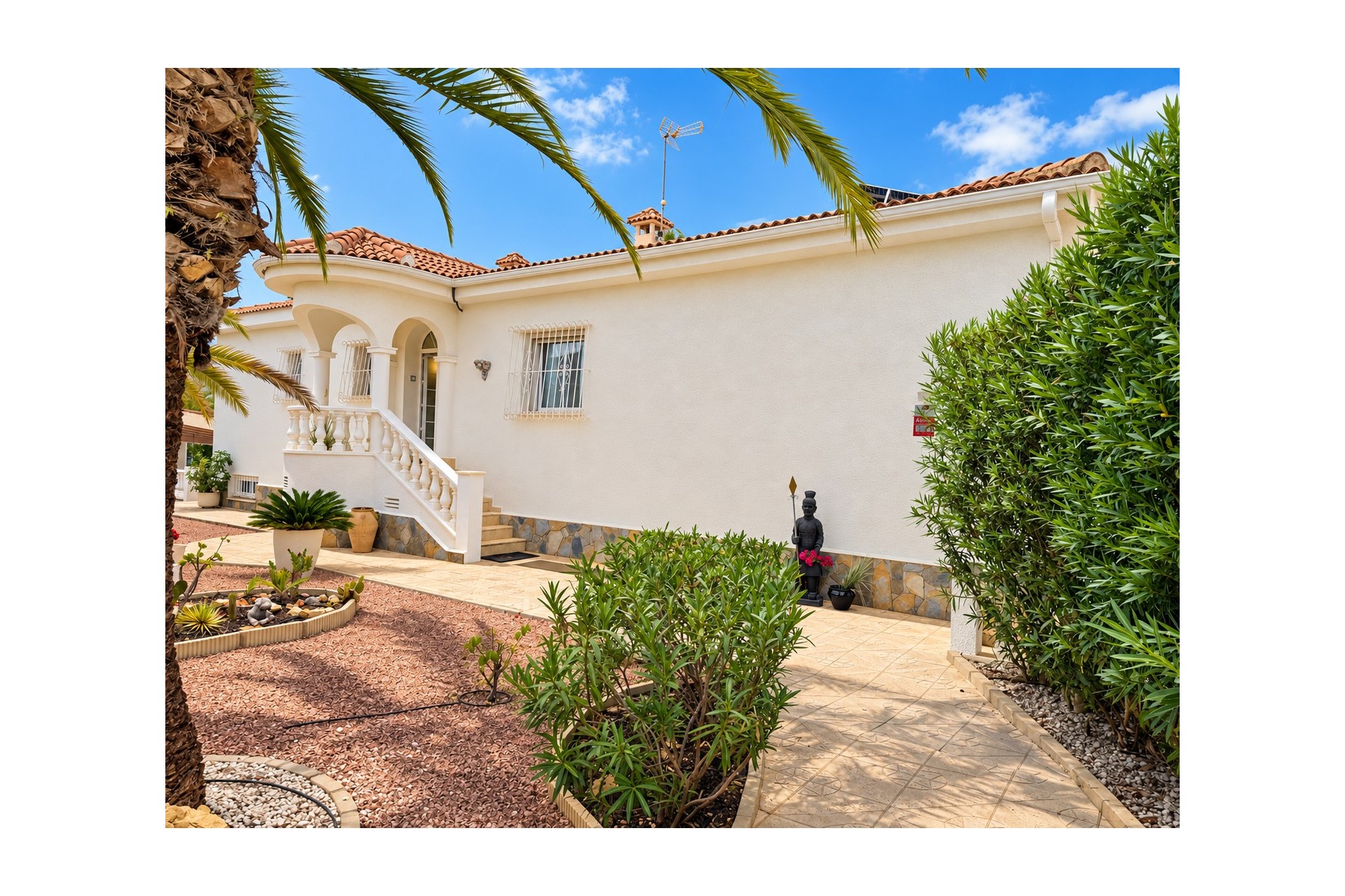 Videresalg - Frittliggende Villa - Ciudad Quesada - Ciudad Quesada - Byen