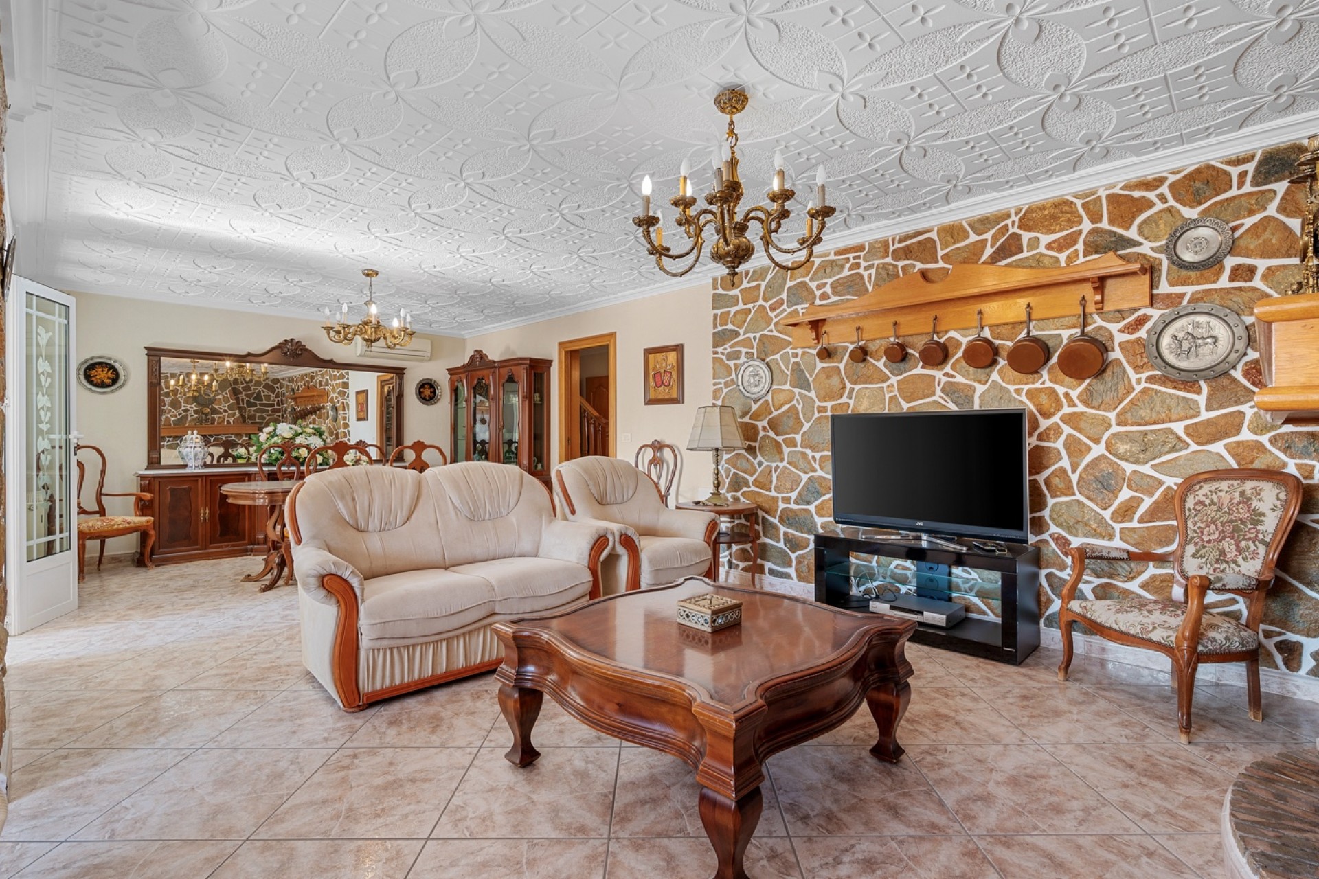 Videresalg - Frittliggende Villa - Ciudad Quesada - Ciudad Quesada - Byen