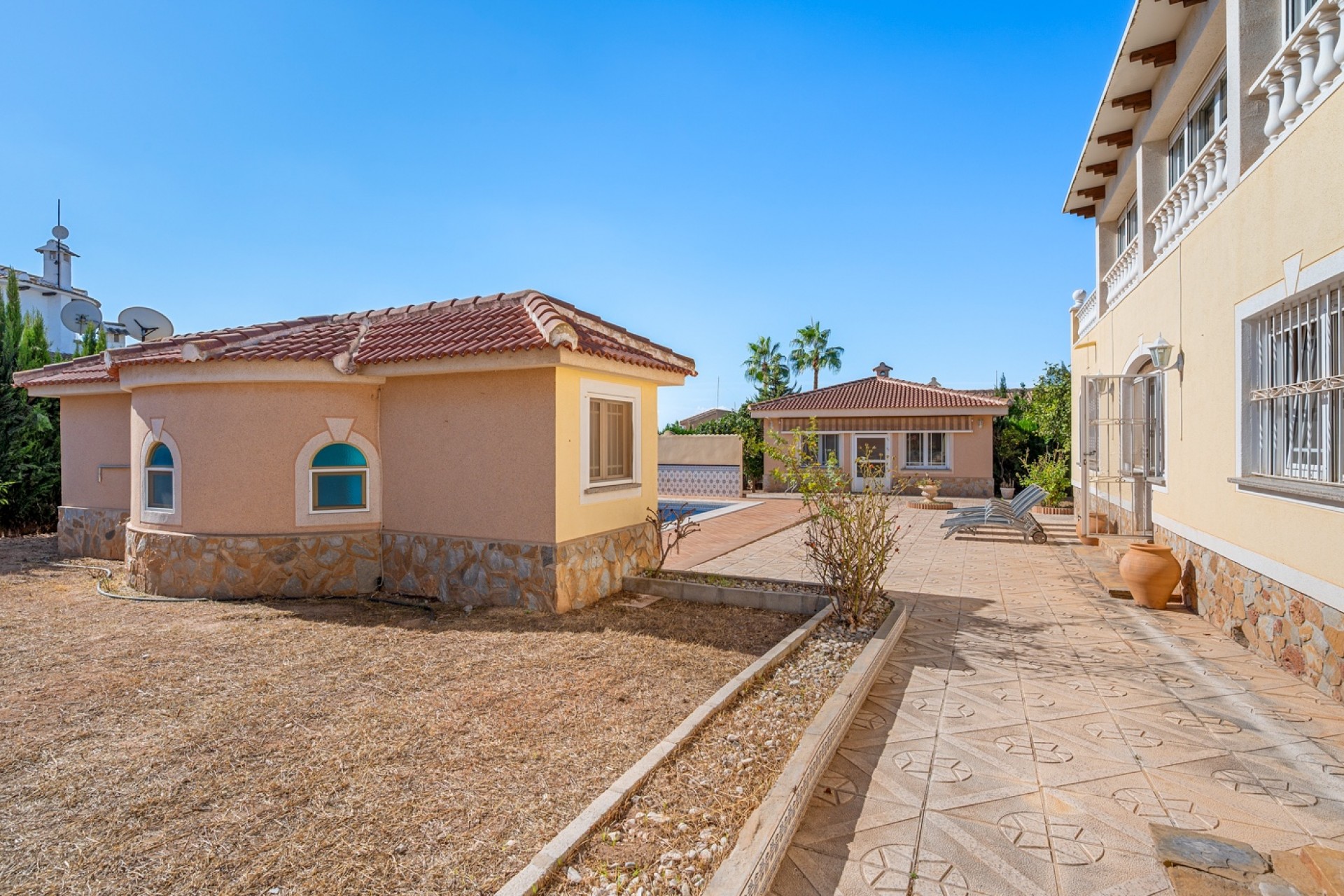 Videresalg - Frittliggende Villa - Ciudad Quesada - Ciudad Quesada - Byen
