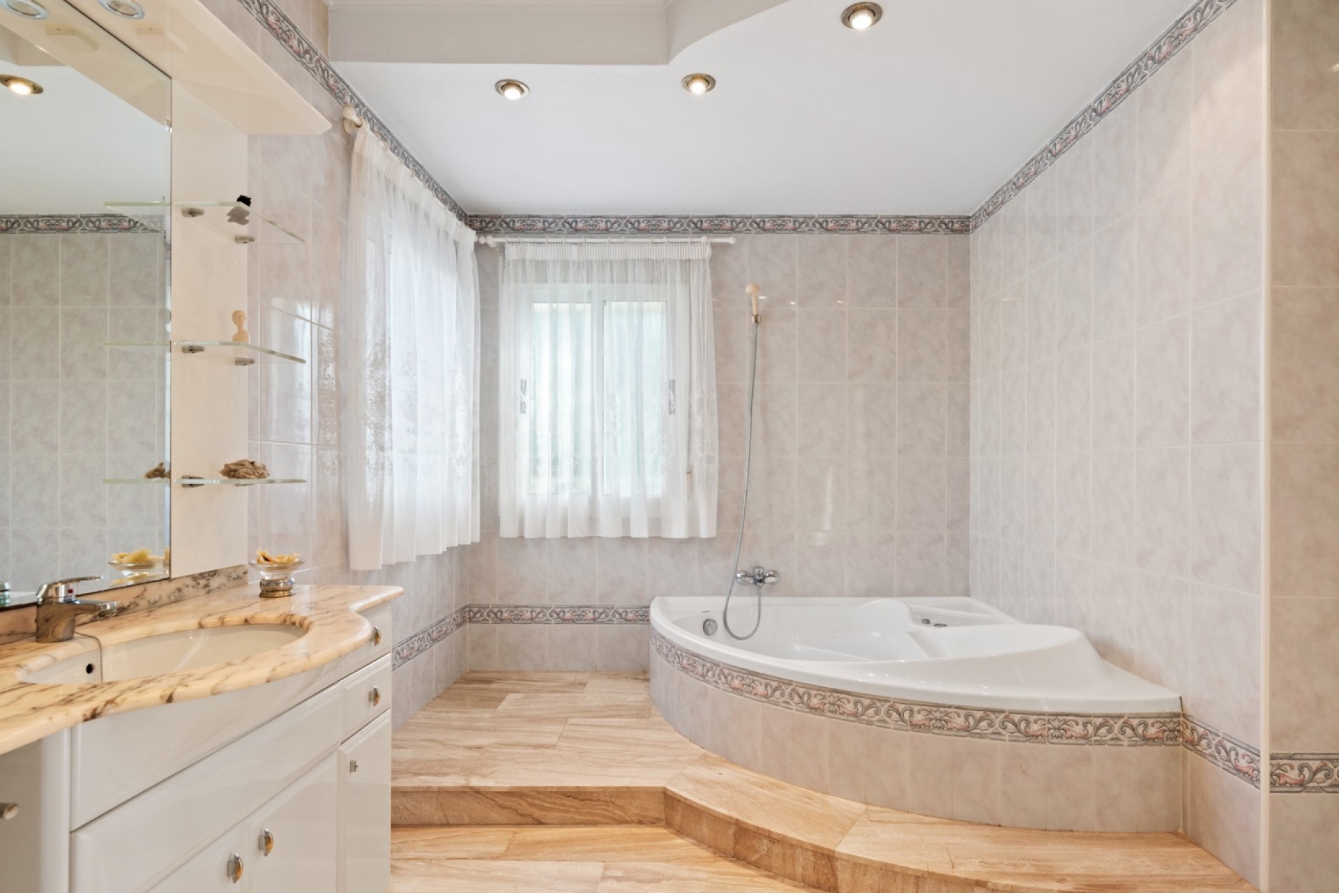 Videresalg - Frittliggende Villa - Ciudad Quesada - Doña Pepa