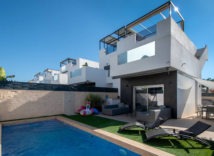 Videresalg - Frittliggende Villa - Ciudad Quesada - Doña Pepa