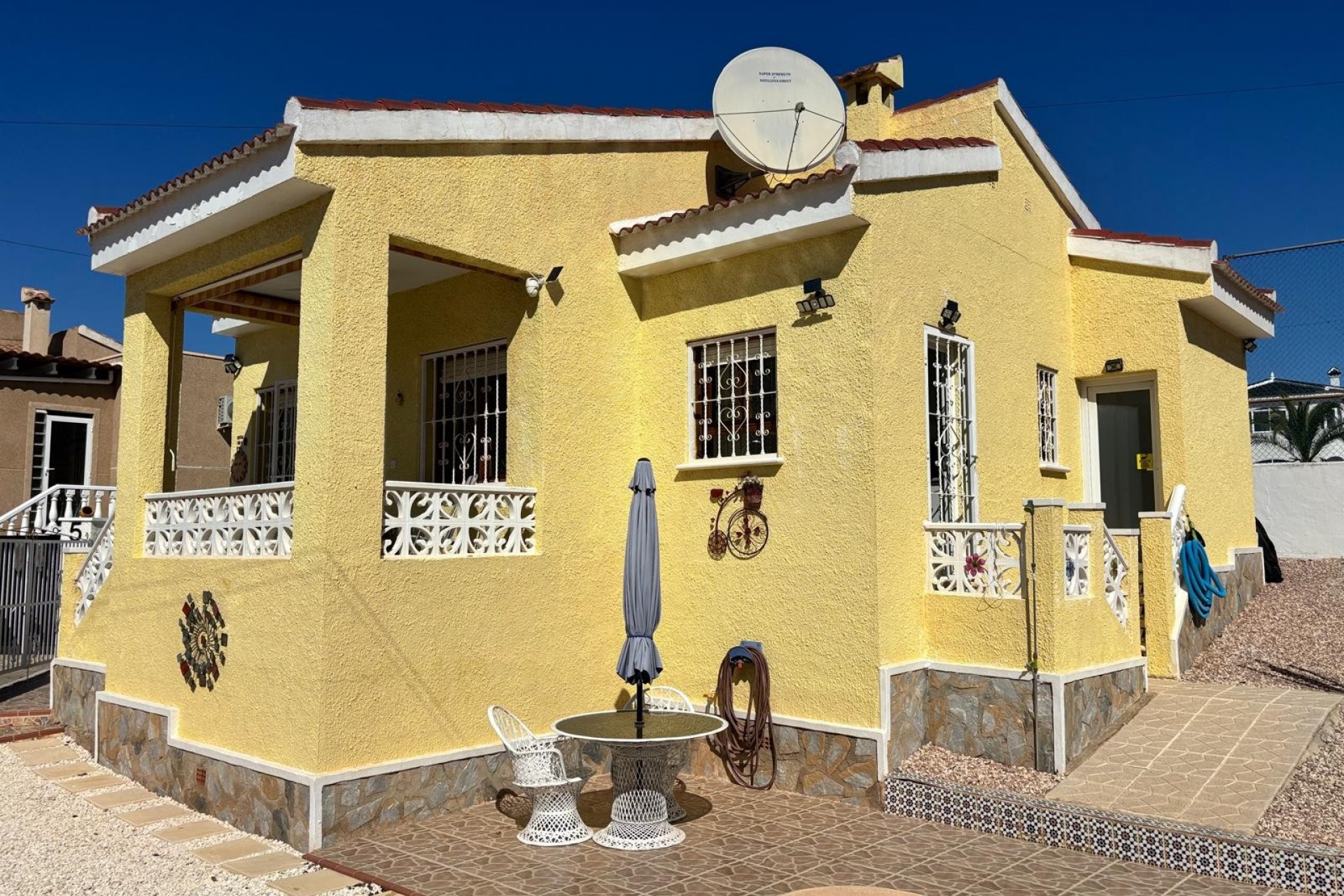 Videresalg - Frittliggende Villa - Ciudad Quesada - La Fiesta