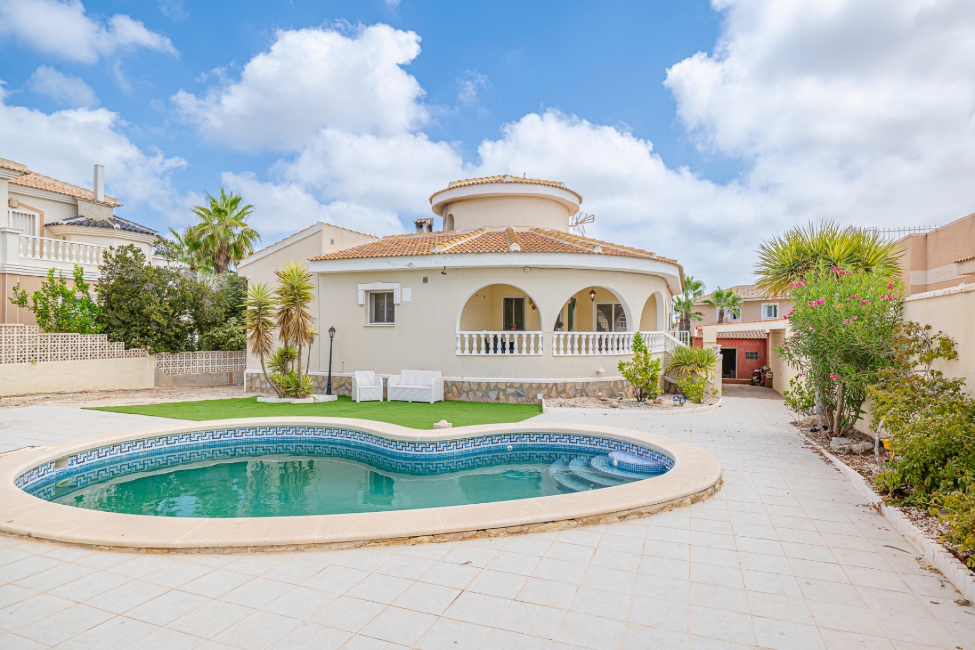 Videresalg - Frittliggende Villa - Ciudad Quesada - La Fiesta