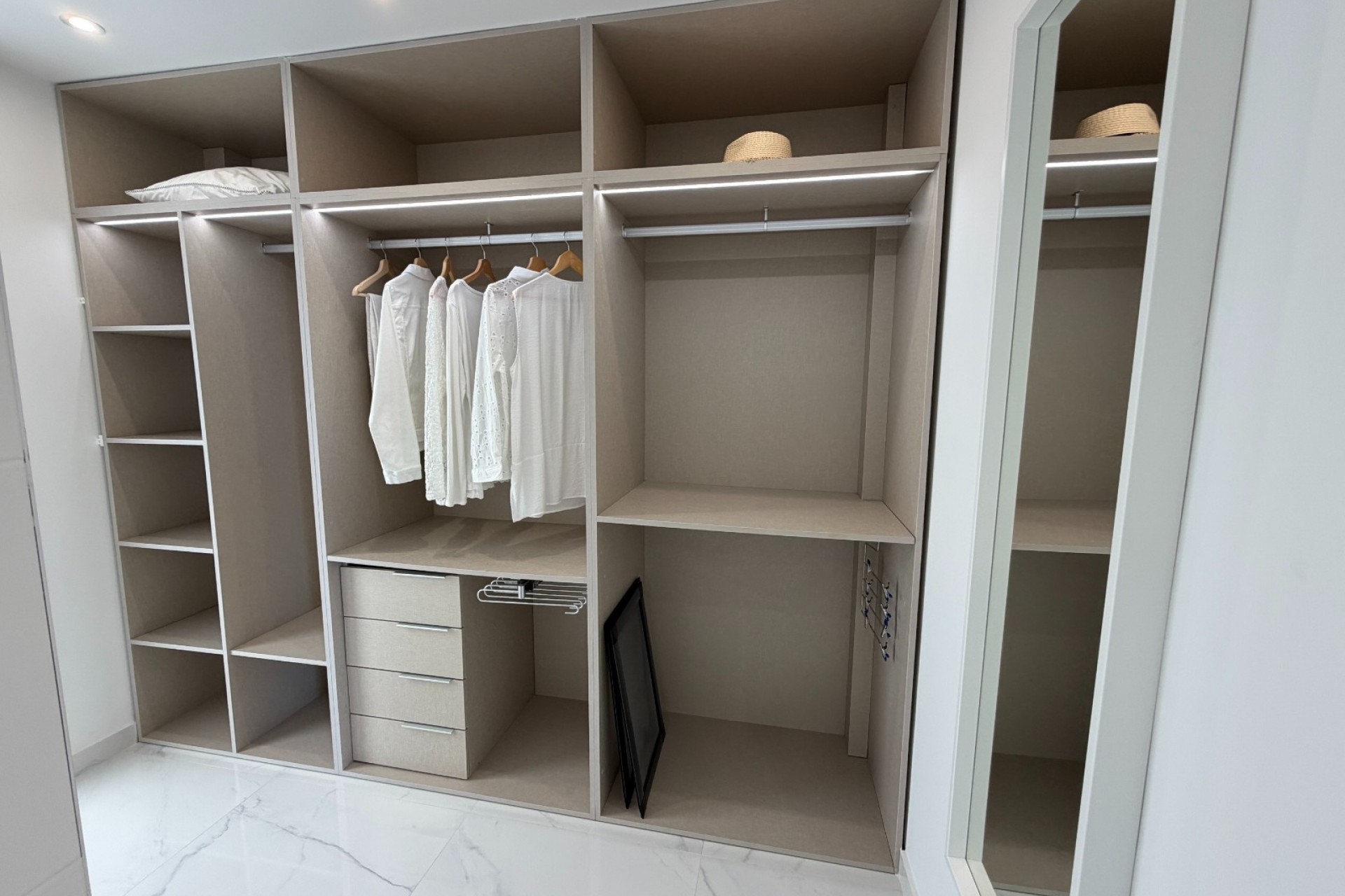 Videresalg - Frittliggende Villa - Ciudad Quesada - La Laguna