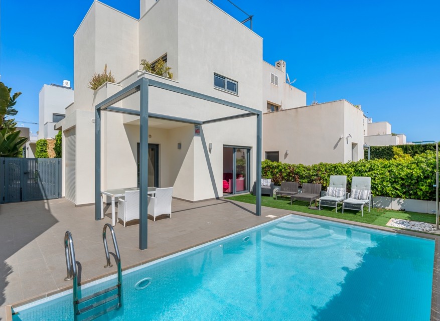 Videresalg - Frittliggende Villa - Ciudad Quesada - La Laguna