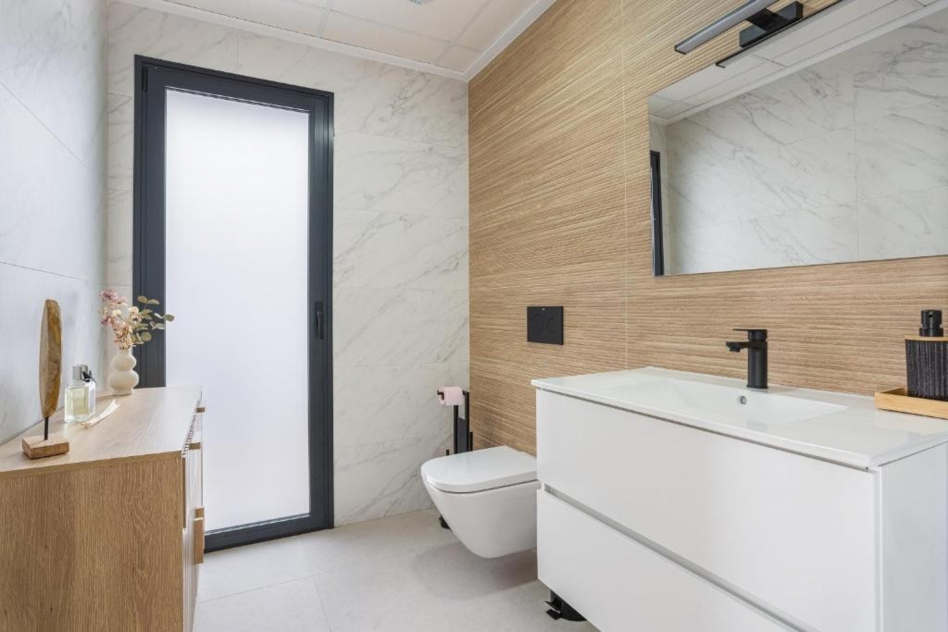 Videresalg - Frittliggende Villa - Dolores - Dolores - Byen