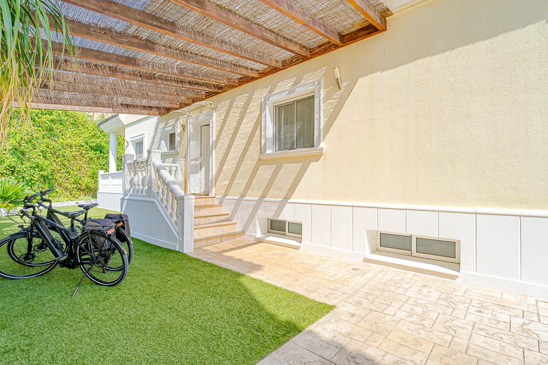 Videresalg - Frittliggende Villa - El Campello - Urb Els Banyets