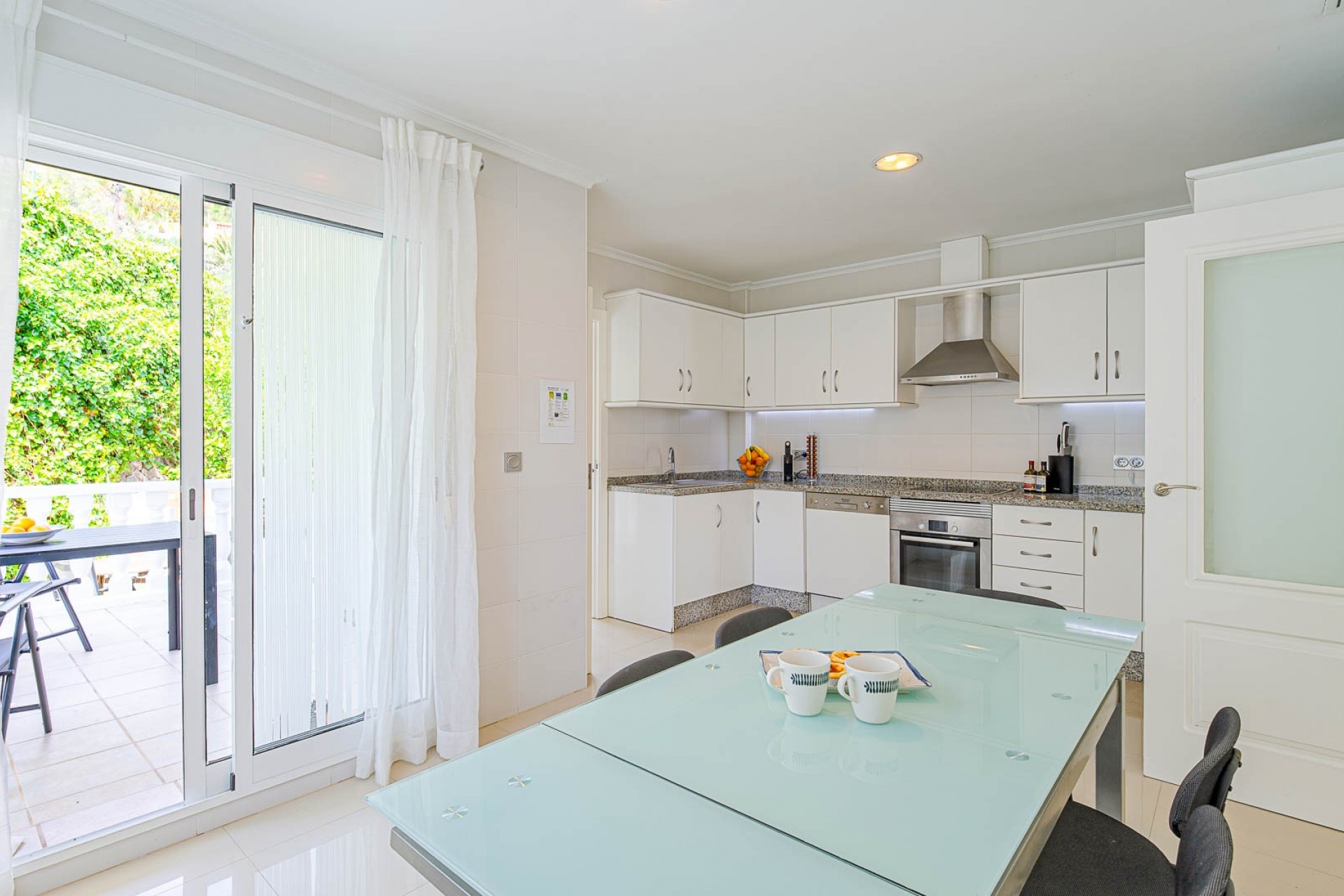 Videresalg - Frittliggende Villa - El Campello - Urb Els Banyets