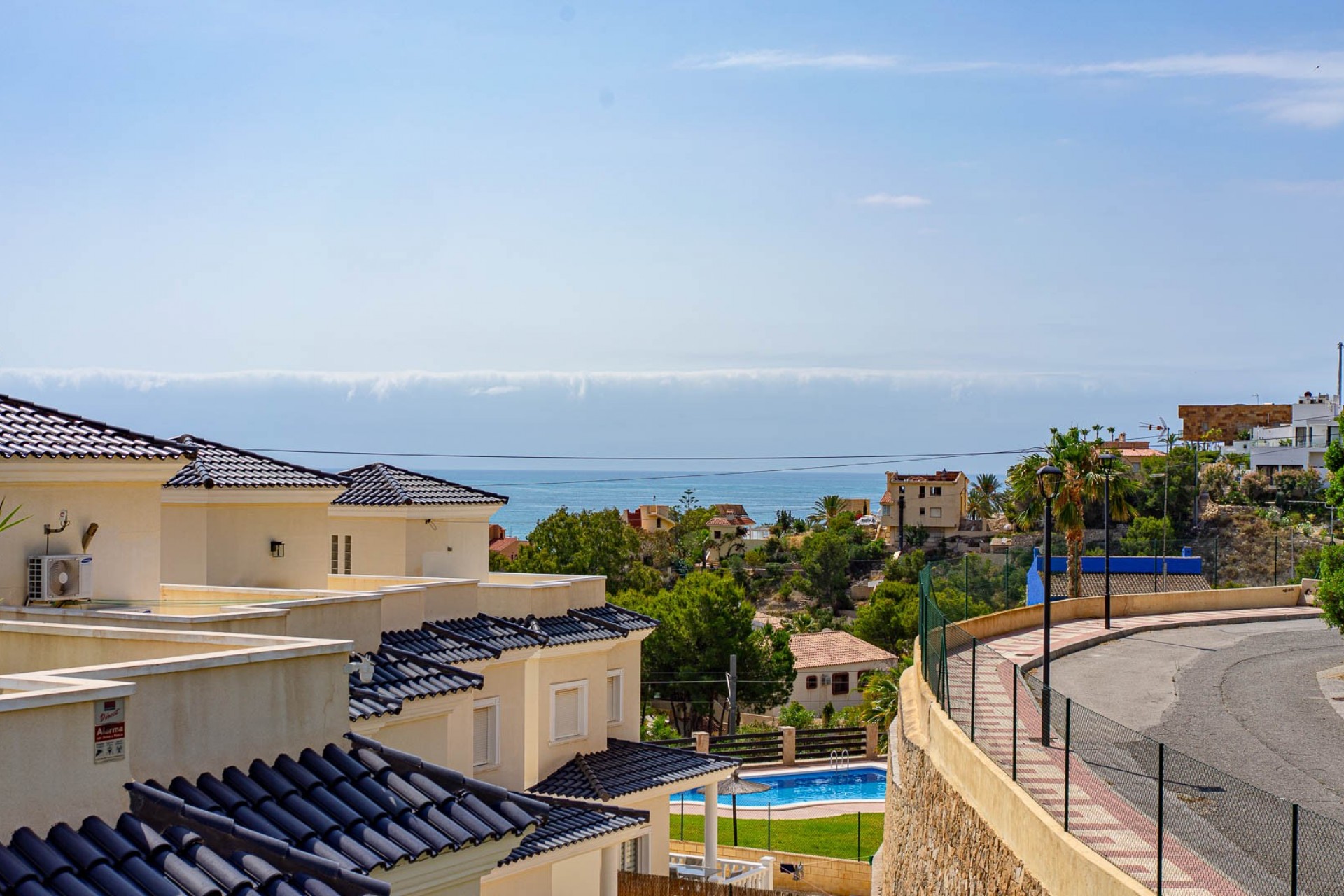 Videresalg - Frittliggende Villa - El Campello - Urb Els Banyets