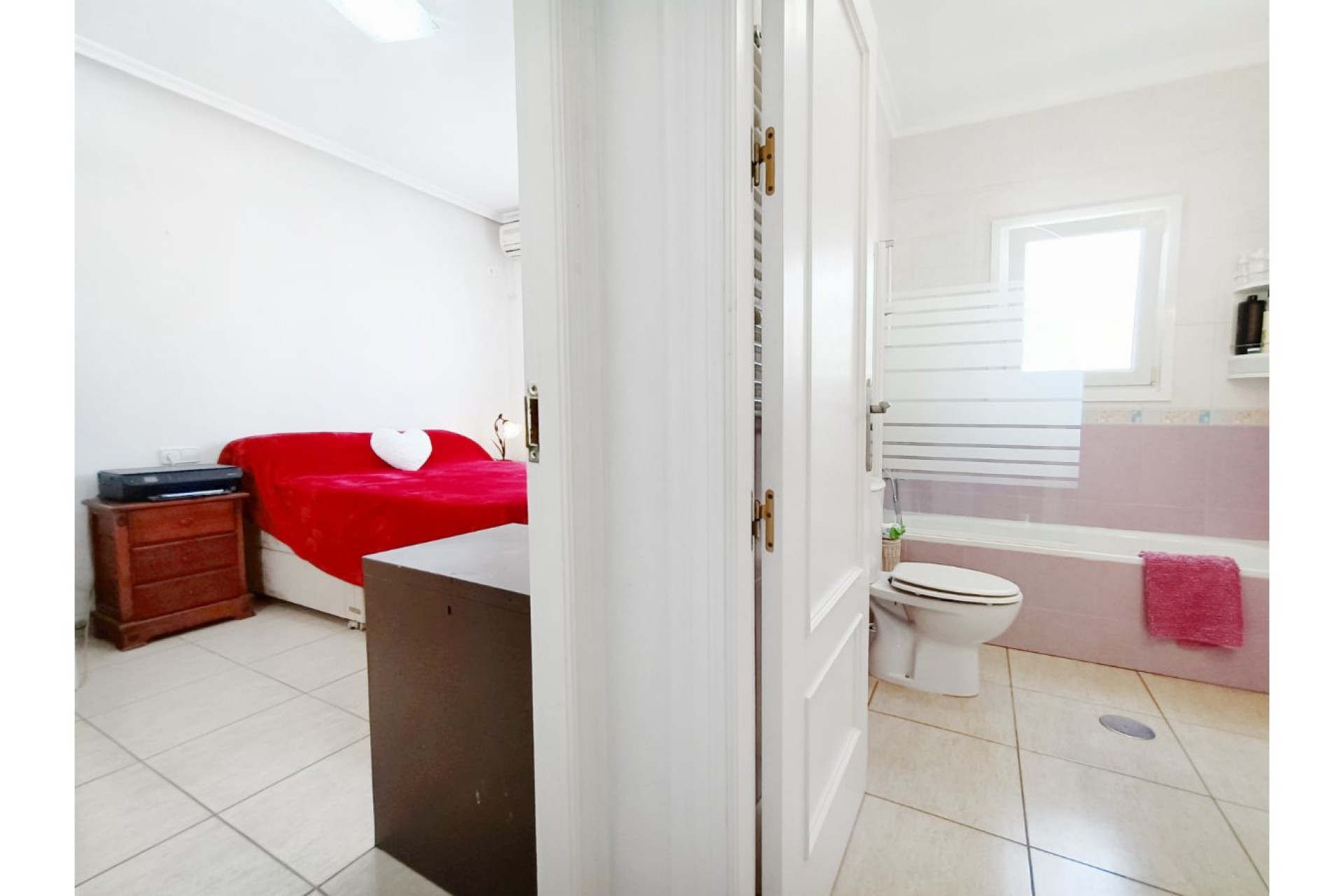 Videresalg - Frittliggende Villa - Gea y Truyols - Urb Lo Santiago