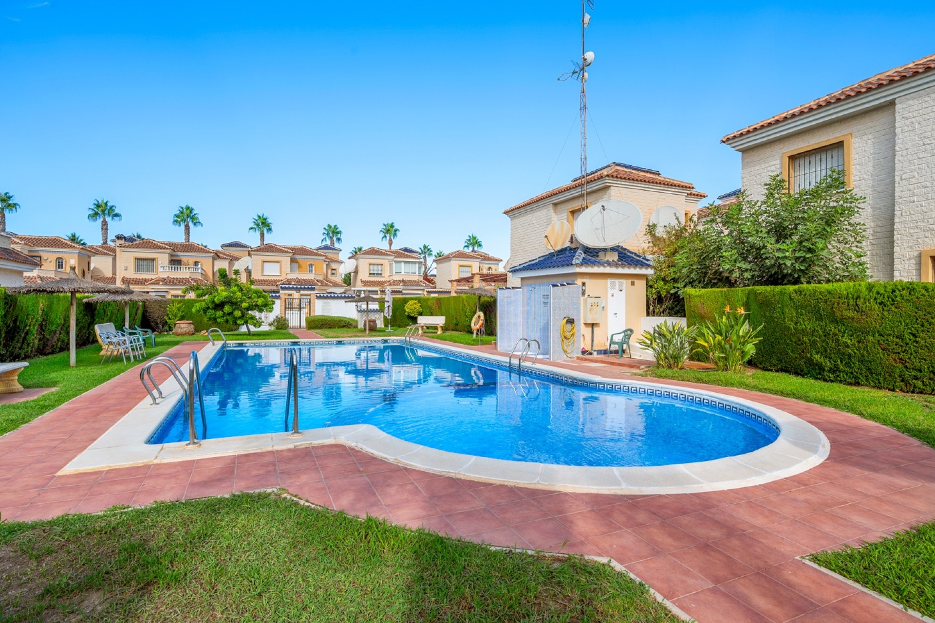 Videresalg - Frittliggende Villa - Guardamar del Segura - El Raso