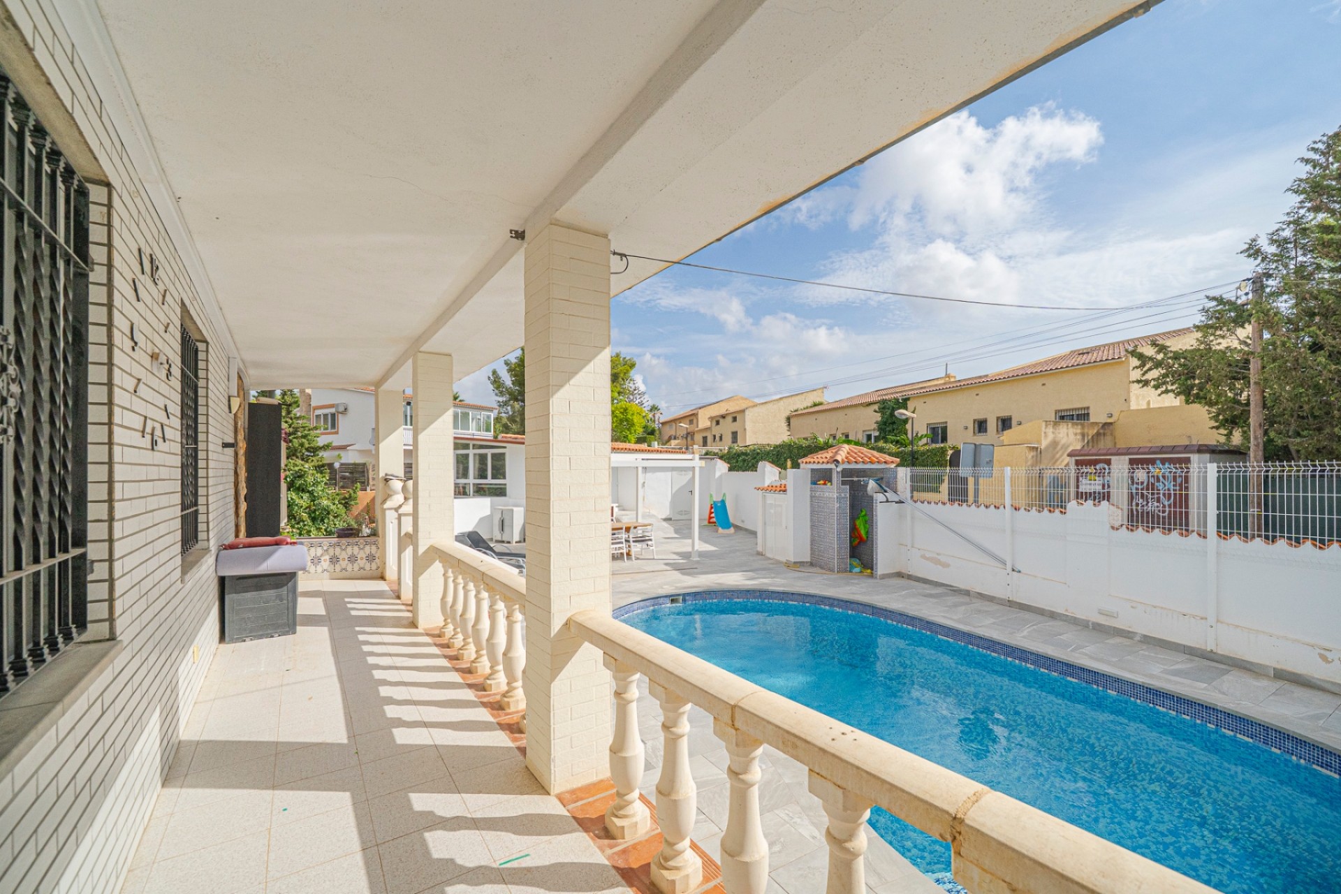 Videresalg - Frittliggende Villa - La Nucia - Panorama