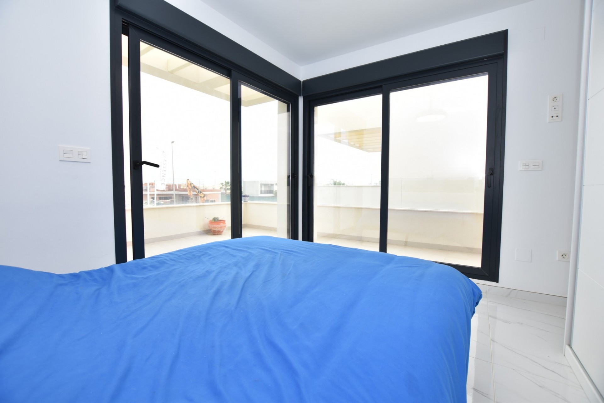 Videresalg - Frittliggende Villa - Los Montesinos - La Herrada