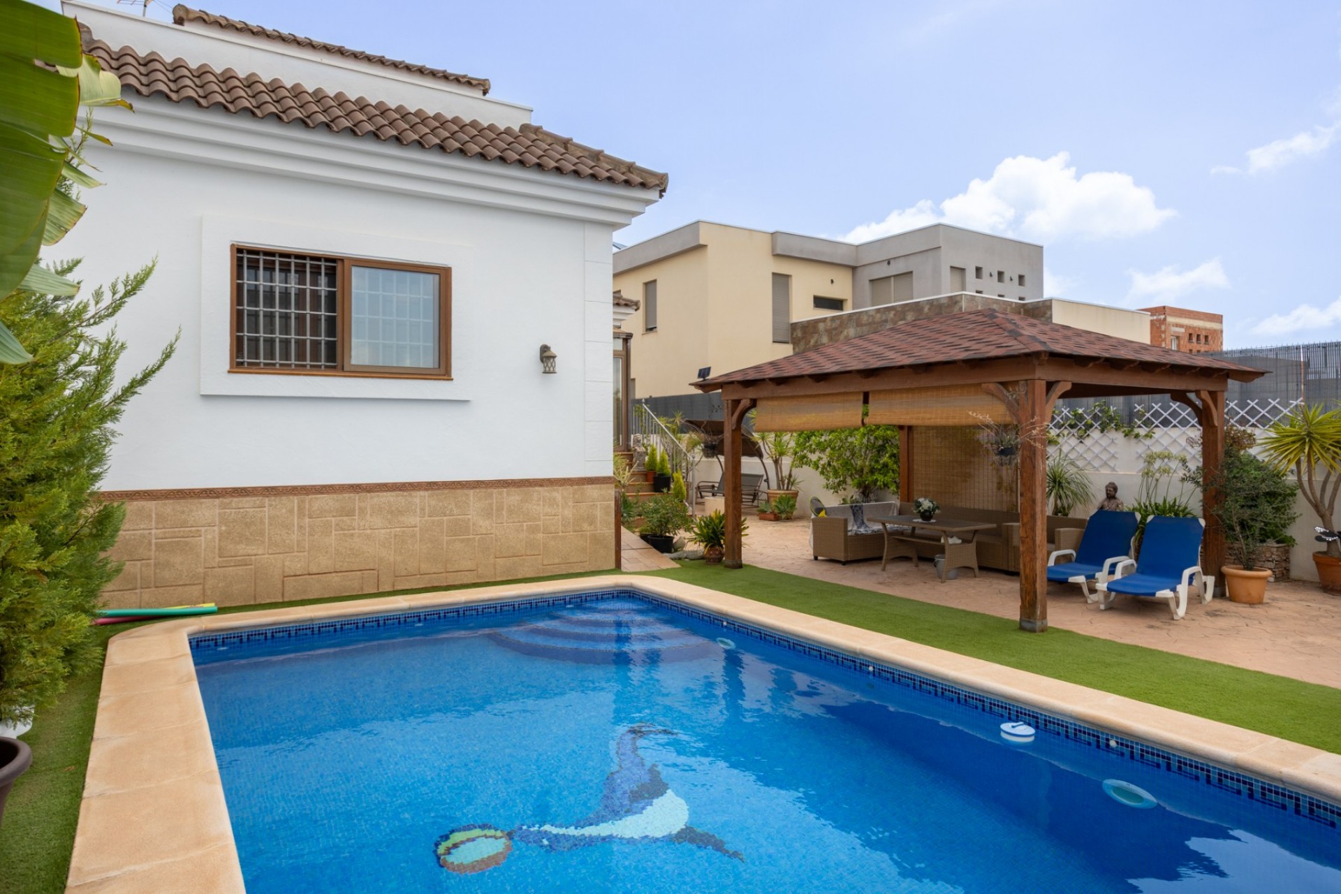 Videresalg - Frittliggende Villa - Los Montesinos - La Herrada