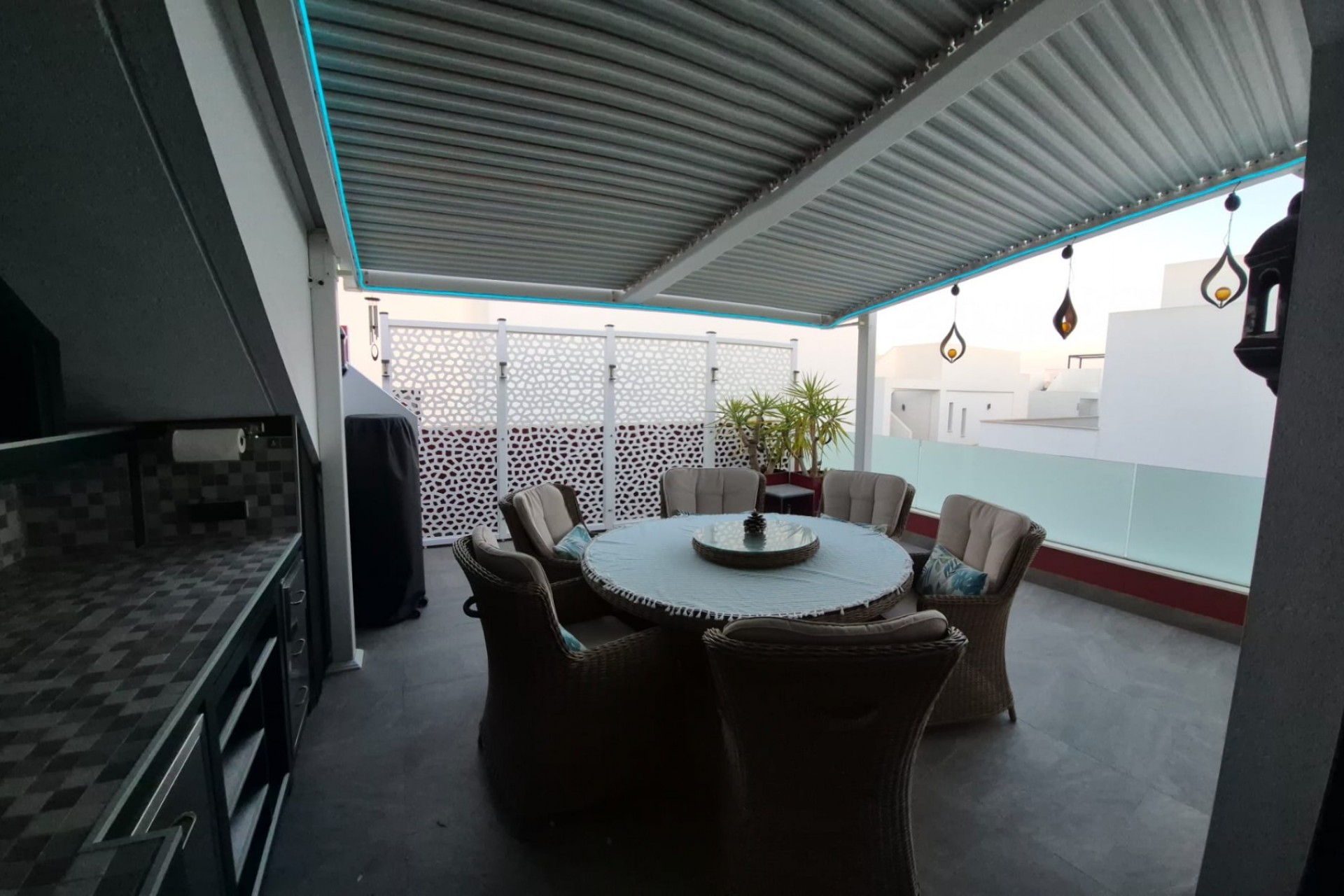 Videresalg - Frittliggende Villa - Los Montesinos - La Herrada