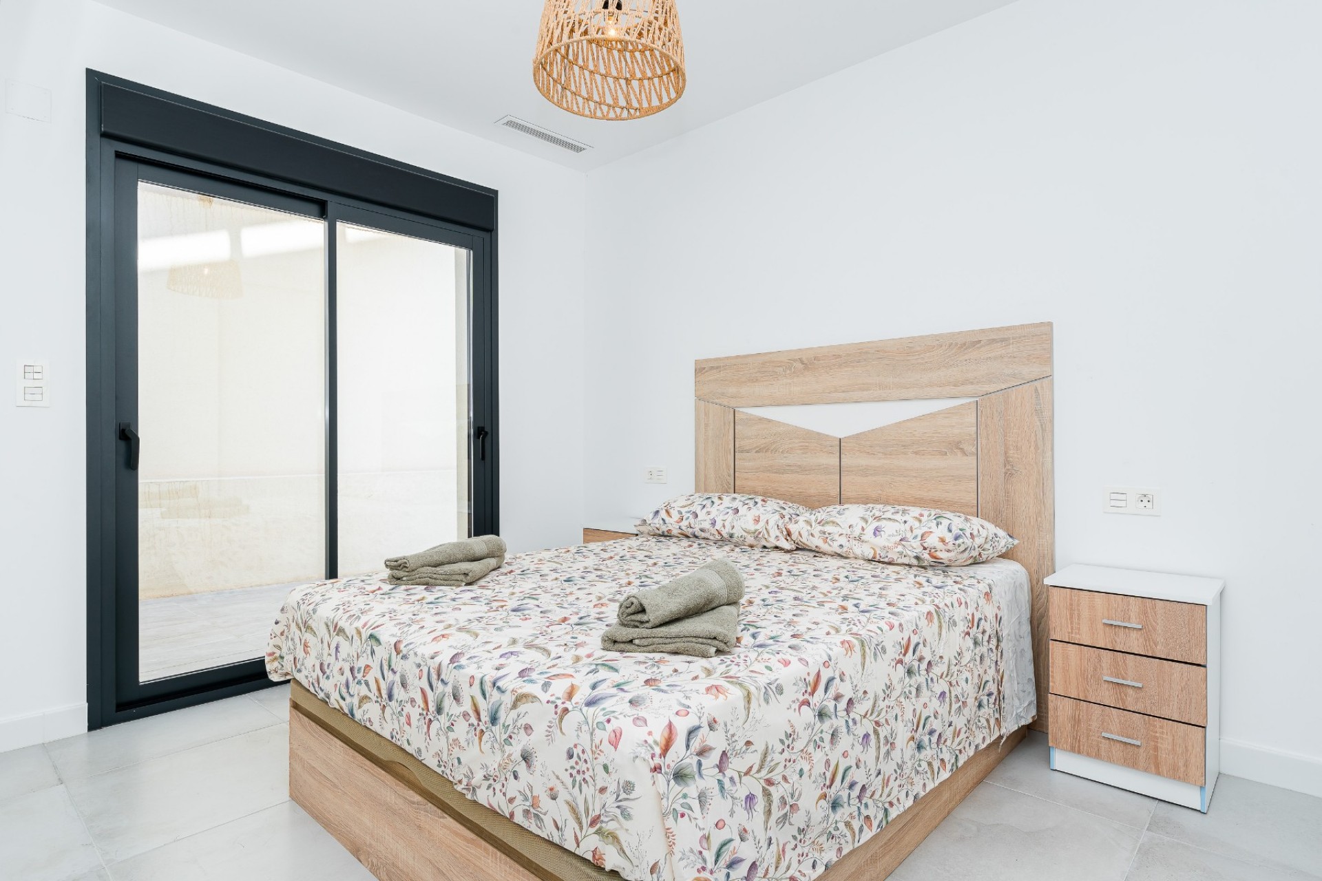 Videresalg - Frittliggende Villa - Los Montesinos - La Herrada