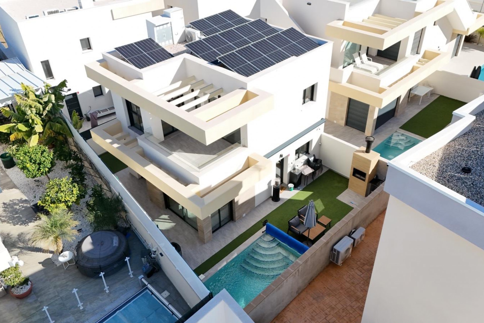 Videresalg - Frittliggende Villa - Los Montesinos - La Herrada
