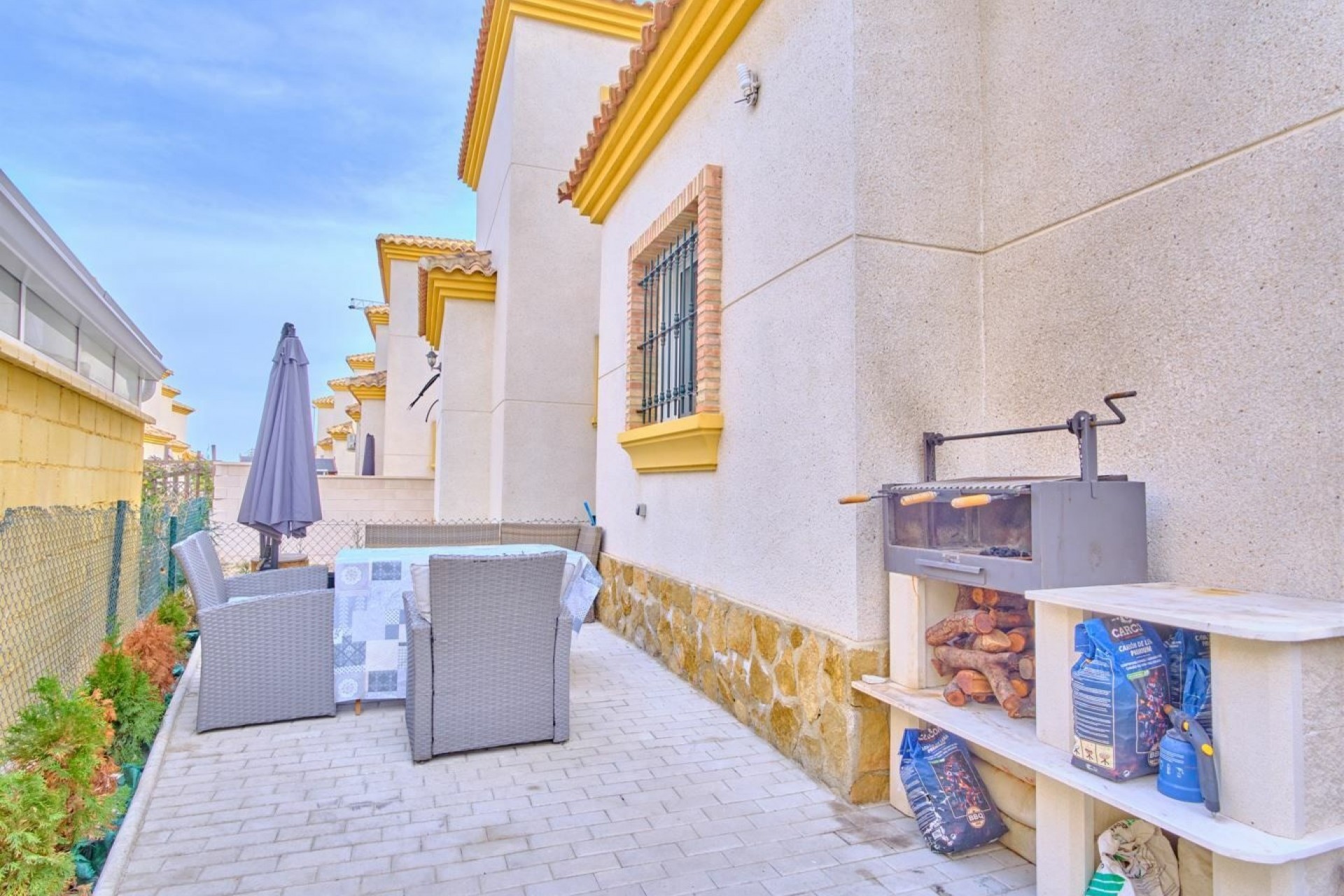 Videresalg - Frittliggende Villa - Los Montesinos - La Herrada