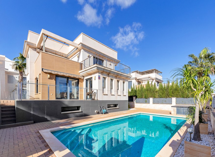 Videresalg - Frittliggende Villa - Orihuela Costa - La Zenia